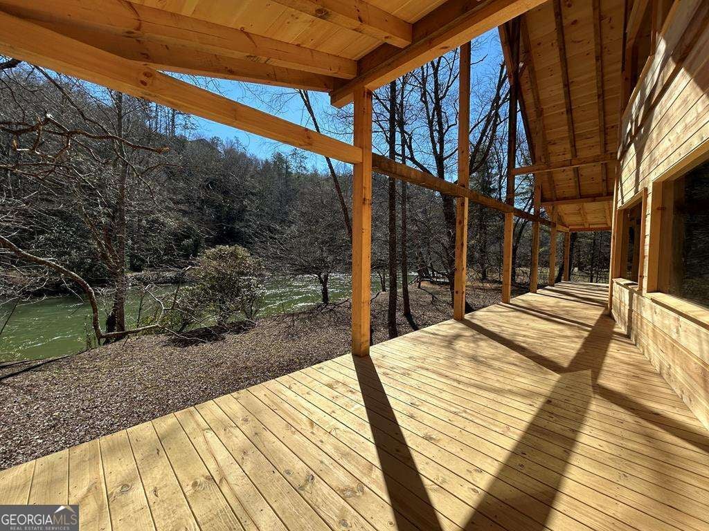 Mineral Bluff, Georgia, 30559, United States, 4 Bedrooms Bedrooms, ,5 BathroomsBathrooms,Residential,For Sale,1859037