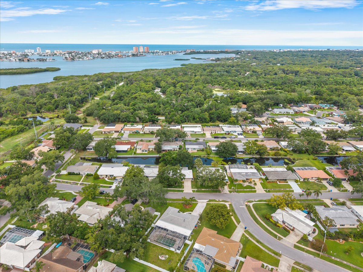 Seminole, Florida, 33772, United States, 3 Bedrooms Bedrooms, ,2 BathroomsBathrooms,Residential,For Sale,2048345