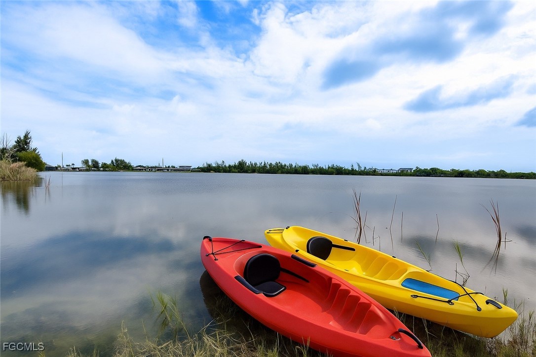 Cape Coral, Florida, 33991, United States, 3 Bedrooms Bedrooms, ,3 BathroomsBathrooms,Residential,For Sale,1977338