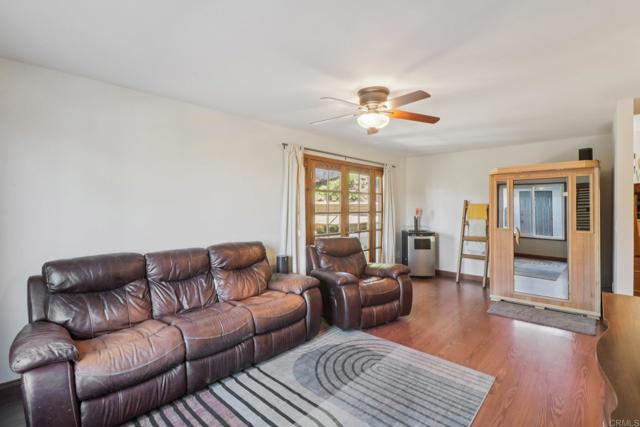 Alpine, California, 91901, United States, 3 Bedrooms Bedrooms, ,2 BathroomsBathrooms,Residential,For Sale,1975915