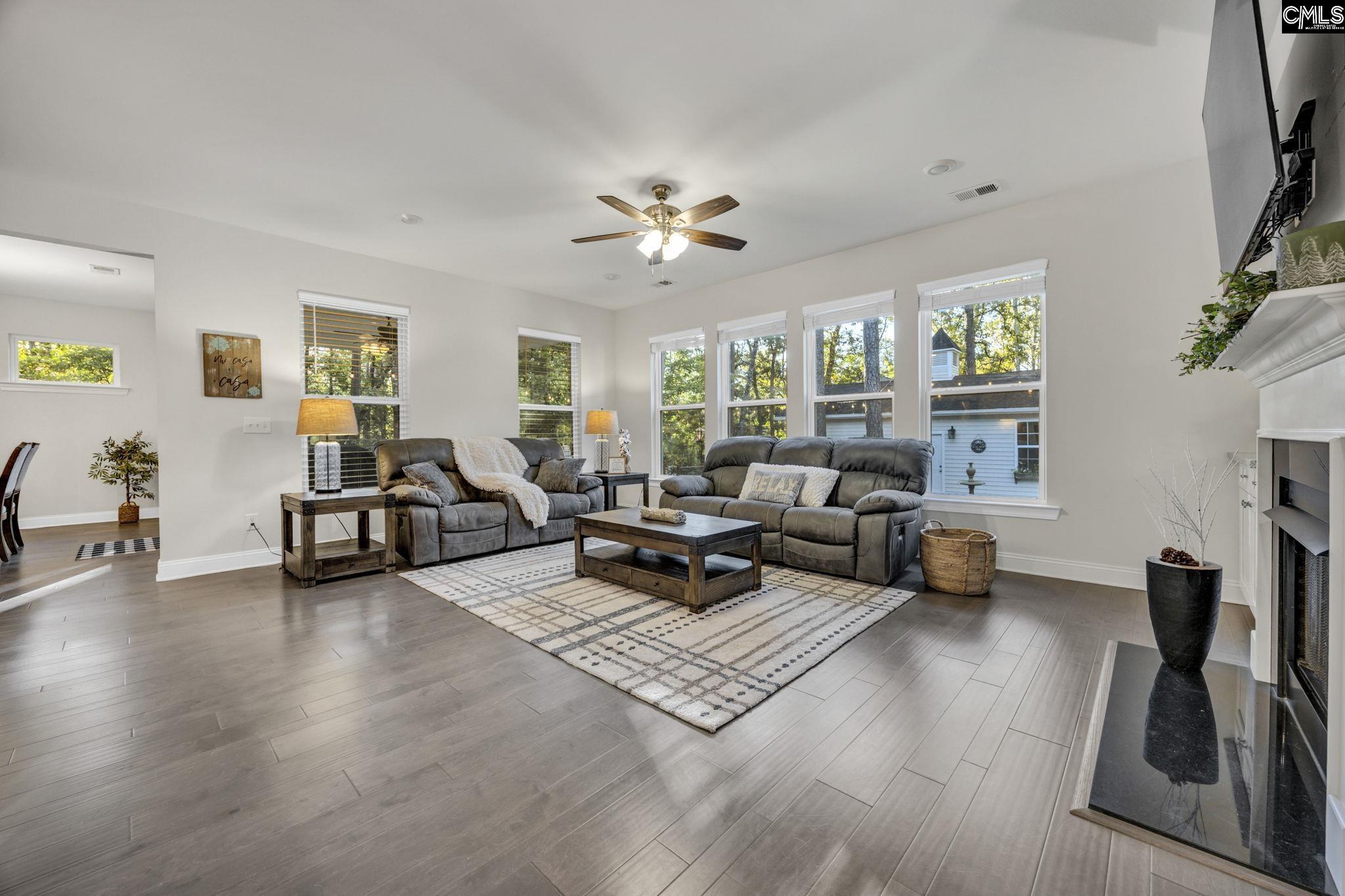 Chapin, South Carolina, 29036, United States, 4 Bedrooms Bedrooms, ,3 BathroomsBathrooms,Residential,For Sale,1986709