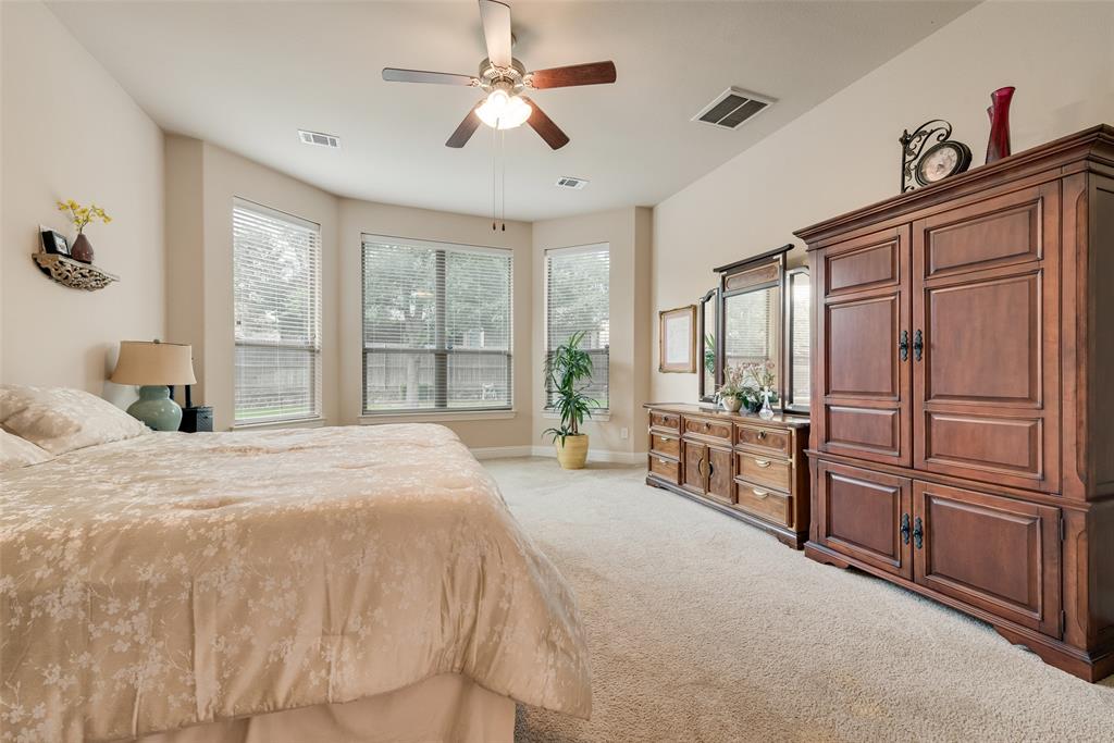 Dallas, Texas, 75236, United States, 4 Bedrooms Bedrooms, ,3 BathroomsBathrooms,Residential,For Sale,1944887