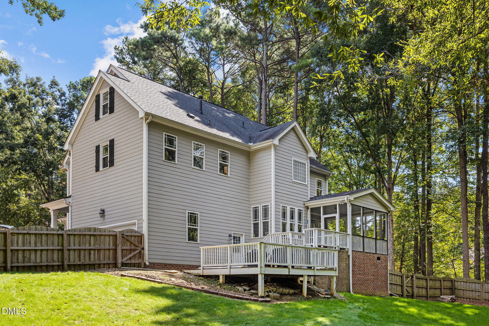 Raleigh, North Carolina, 27603, United States, 3 Bedrooms Bedrooms, ,4 BathroomsBathrooms,Residential,For Sale,1989166