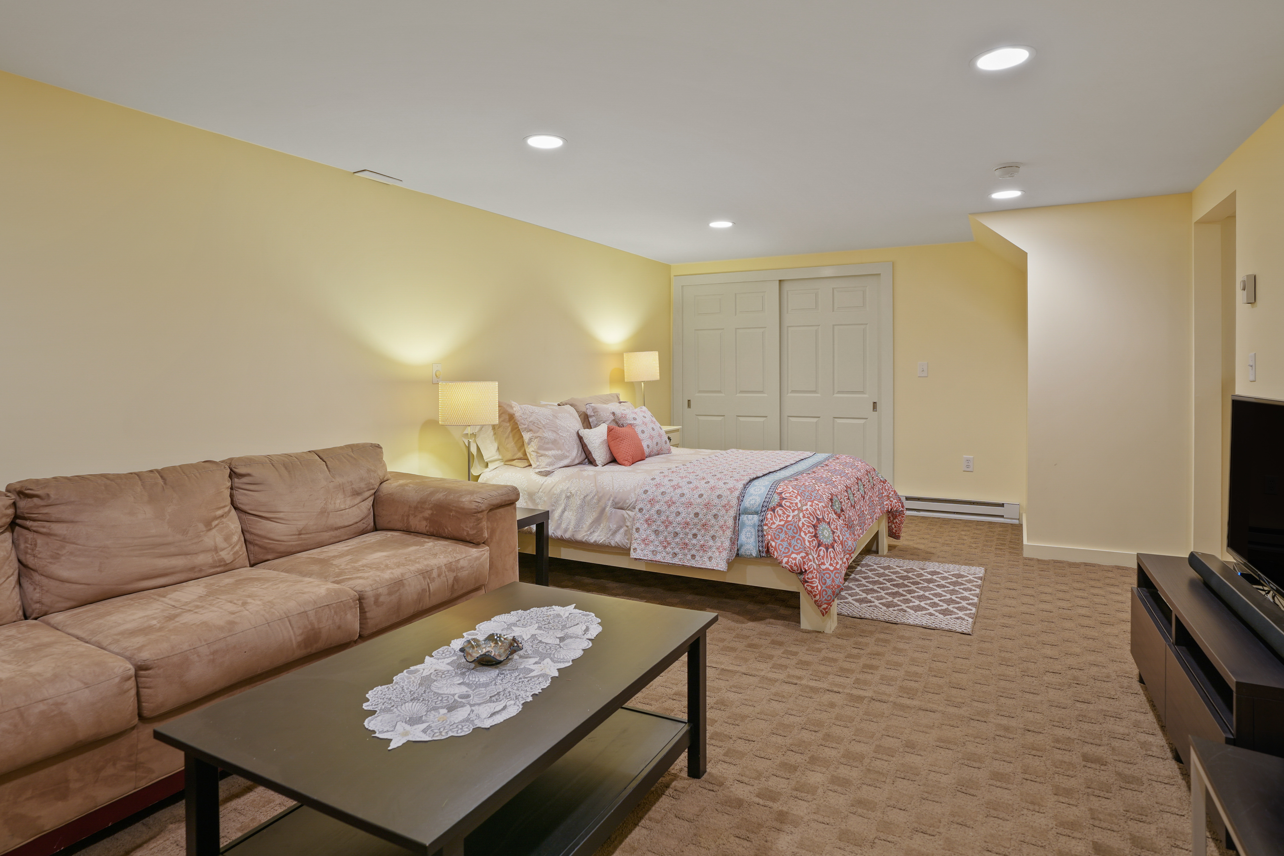  Versatile Edgartown Oasis with Home & Business Potential - 物件實景