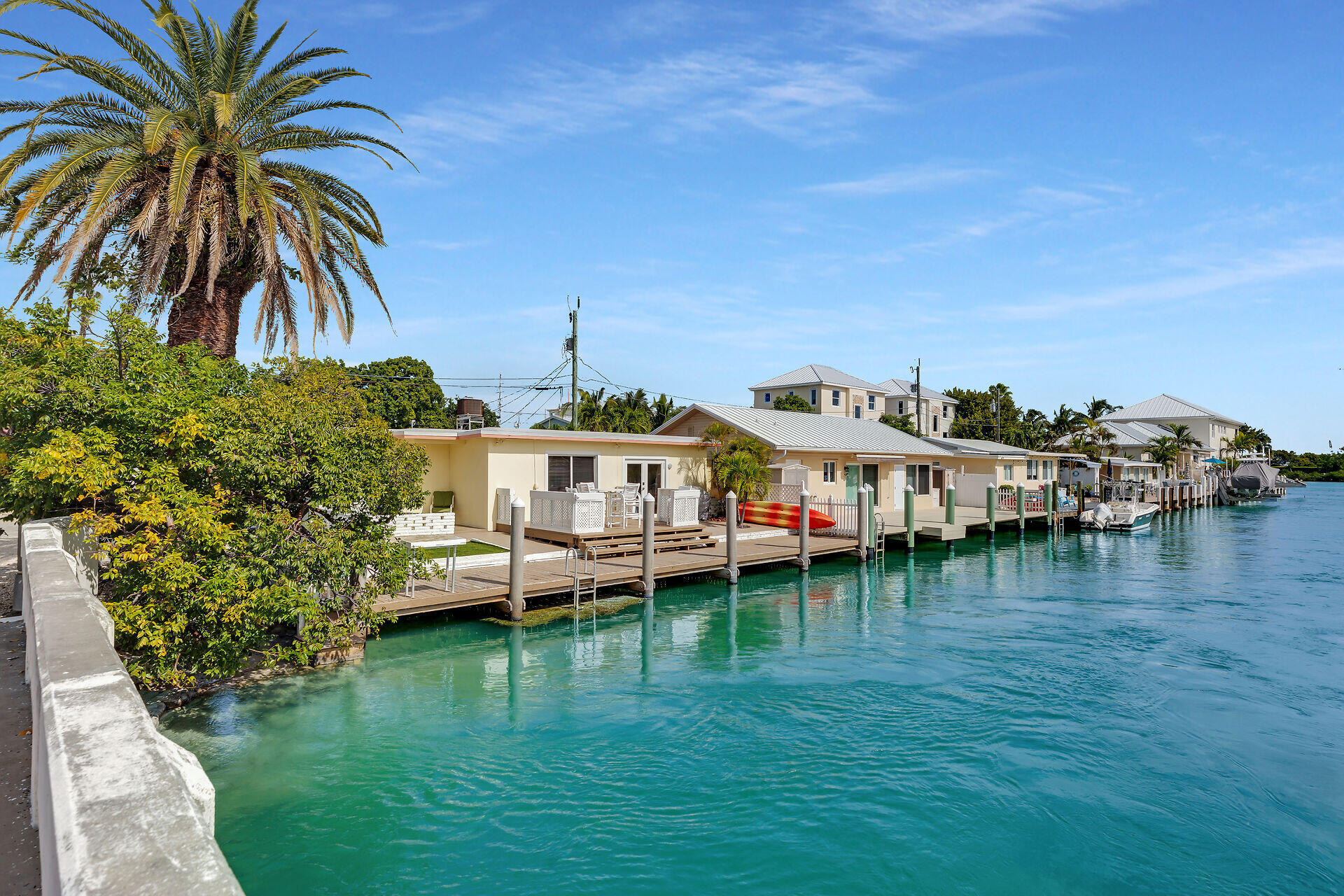 MARATHON, Florida, 33050, United States, 2 Bedrooms Bedrooms, ,2 BathroomsBathrooms,Residential,For Sale,1989170