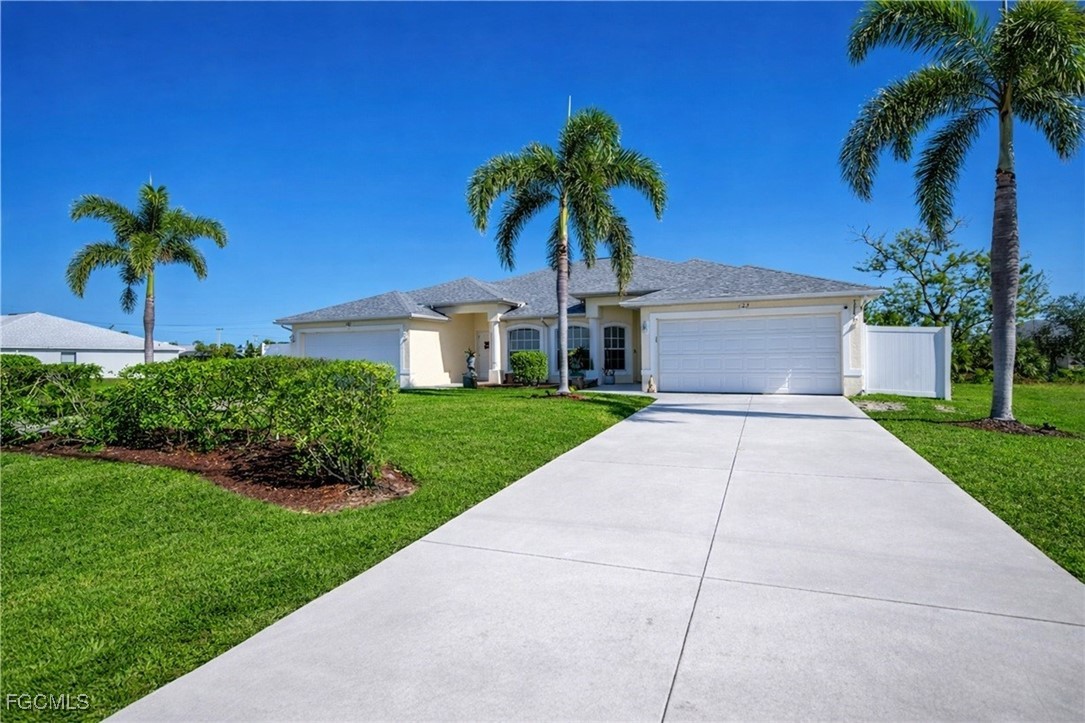 Cape Coral, Florida, 33990, United States, 4 Bedrooms Bedrooms, ,4 BathroomsBathrooms,Residential,For Sale,1983596