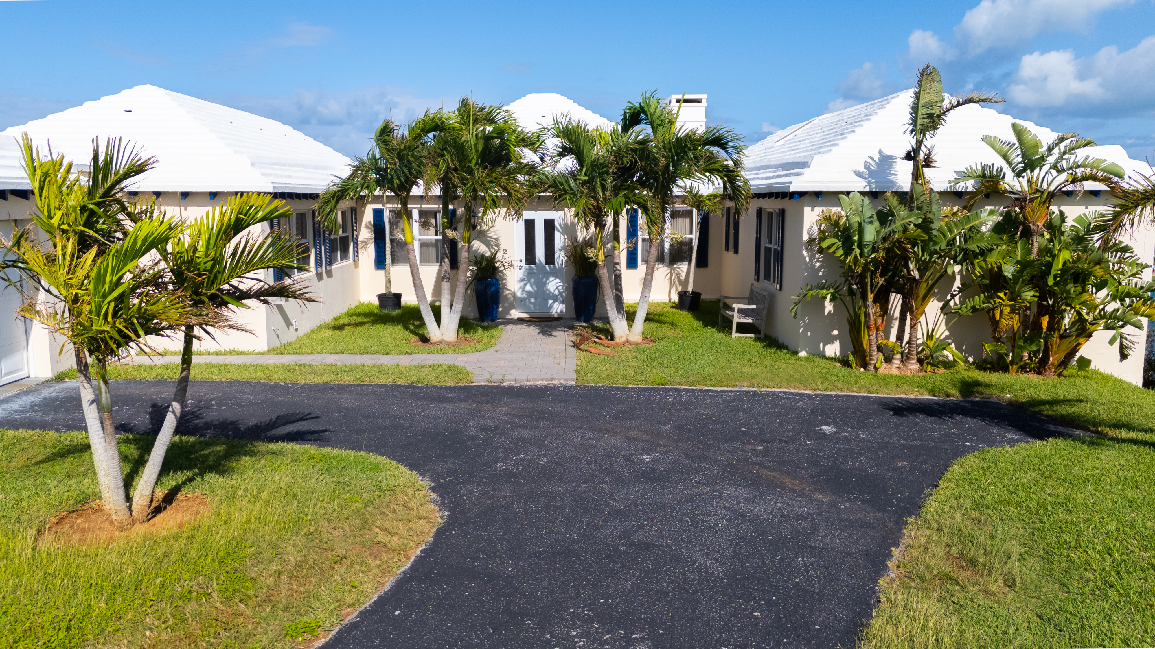 Smith's, BM, 3 Bedrooms Bedrooms, ,4 BathroomsBathrooms,Residential,For Sale,1998432