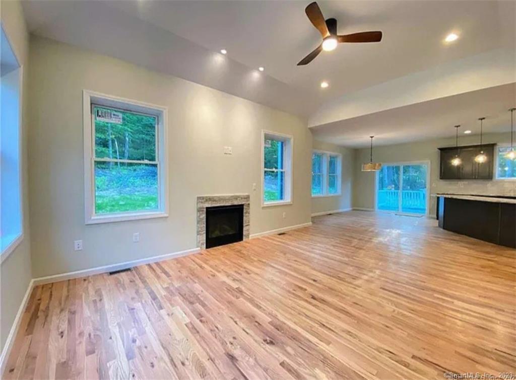 Barkhamsted, Connecticut, 06063, United States, 3 Bedrooms Bedrooms, ,2 BathroomsBathrooms,Residential,For Sale,1968616