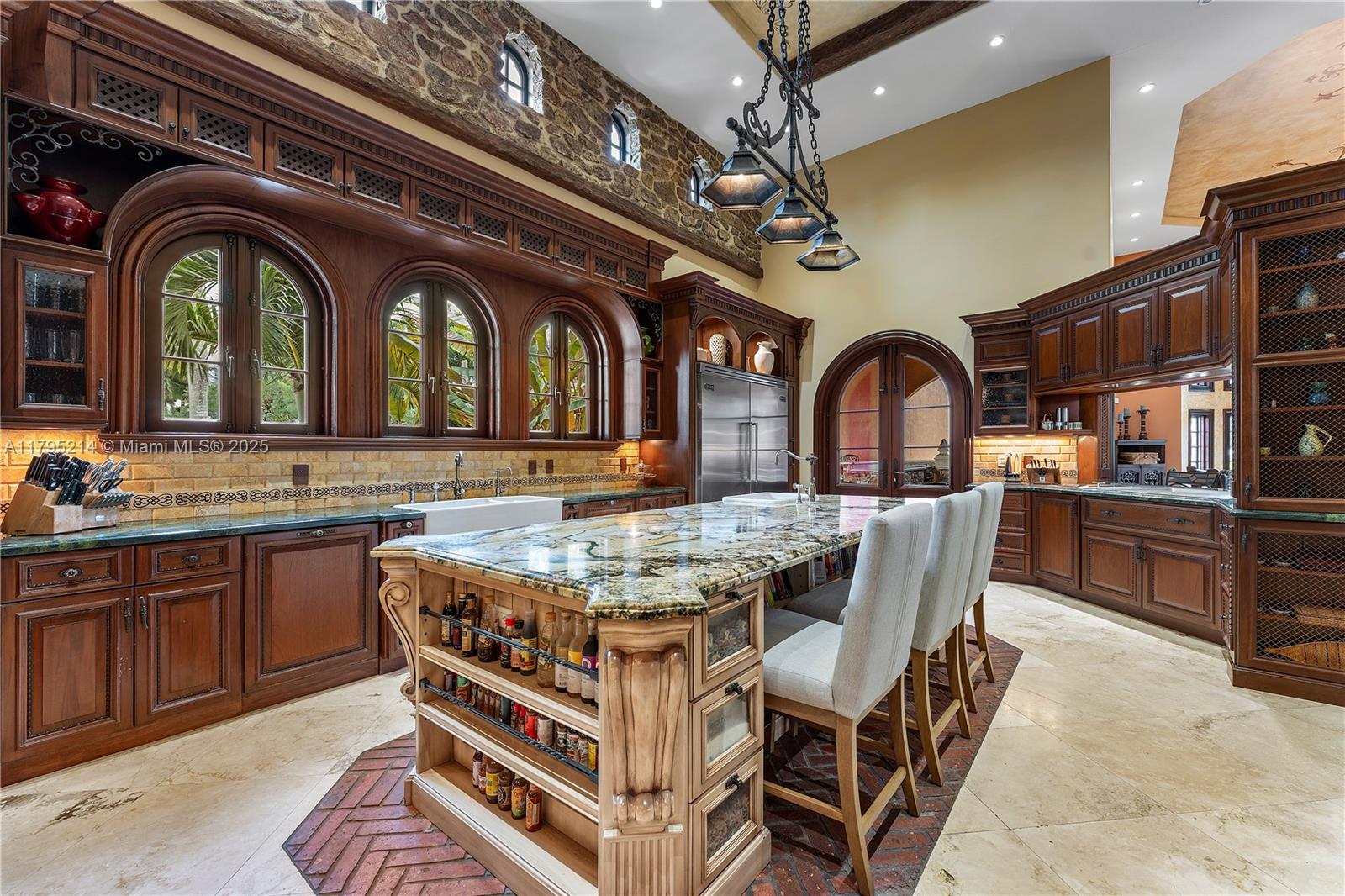 Homestead, Florida, 33031, United States, 6 Bedrooms Bedrooms, ,7 BathroomsBathrooms,Residential,For Sale,1804180