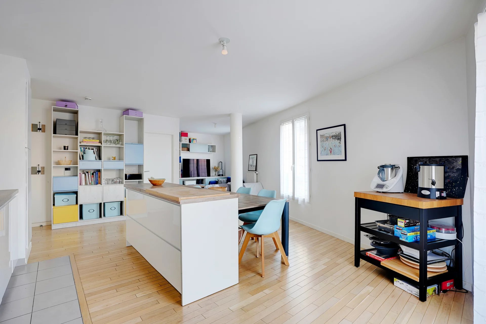 Boulogne-Billancourt, Île-de-France, 92100, FR, 2 Bedrooms Bedrooms, ,1 BathroomBathrooms,Residential,For Sale,1697128