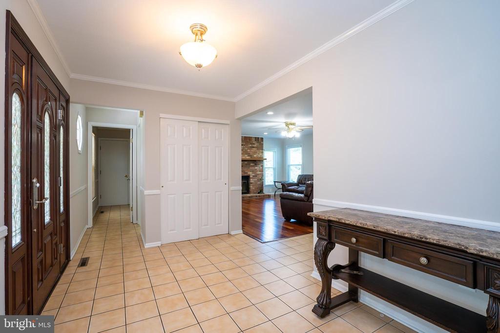 Princeton Junction, New Jersey, 08550, United States, 4 Bedrooms Bedrooms, ,3 BathroomsBathrooms,Residential,For Sale,1943905