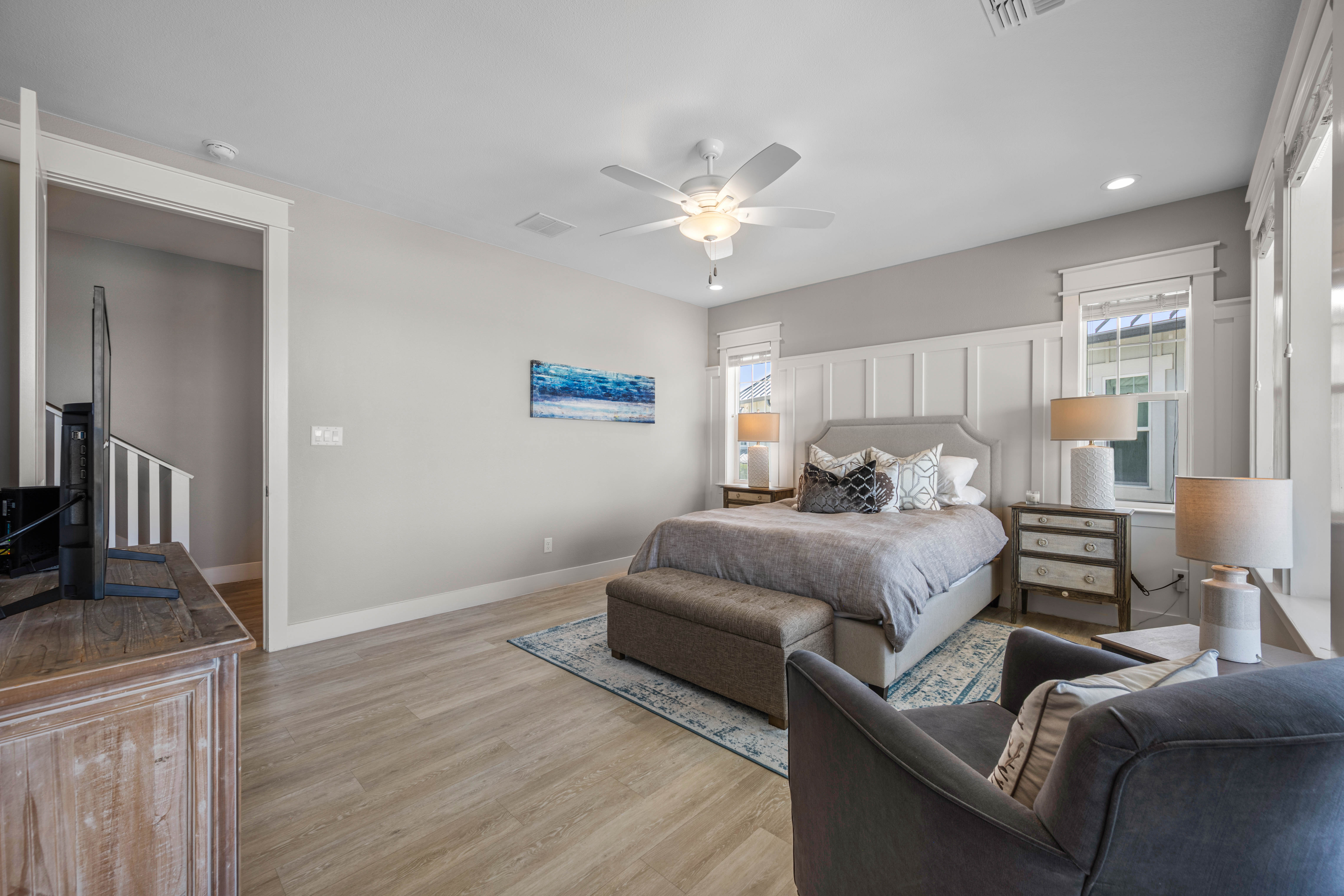  Relaxing 4BR Waterfront Condo - 物件實景