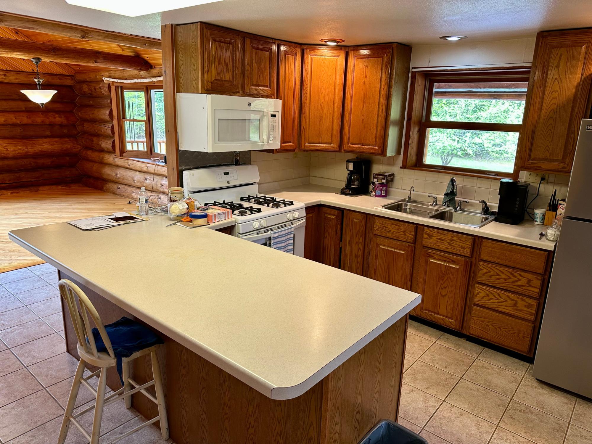 Tomahawk, Wisconsin, 54487, United States, 2 Bedrooms Bedrooms, ,2 BathroomsBathrooms,Residential,For Sale,1923926