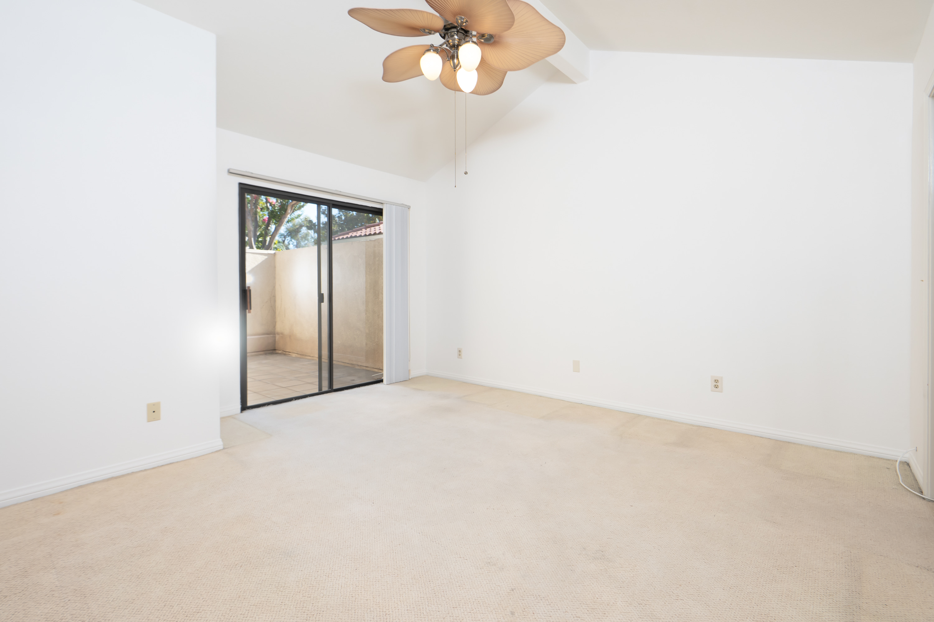 1209 Upland Hills Drive South, Upland, CA 91786 - 物件實景