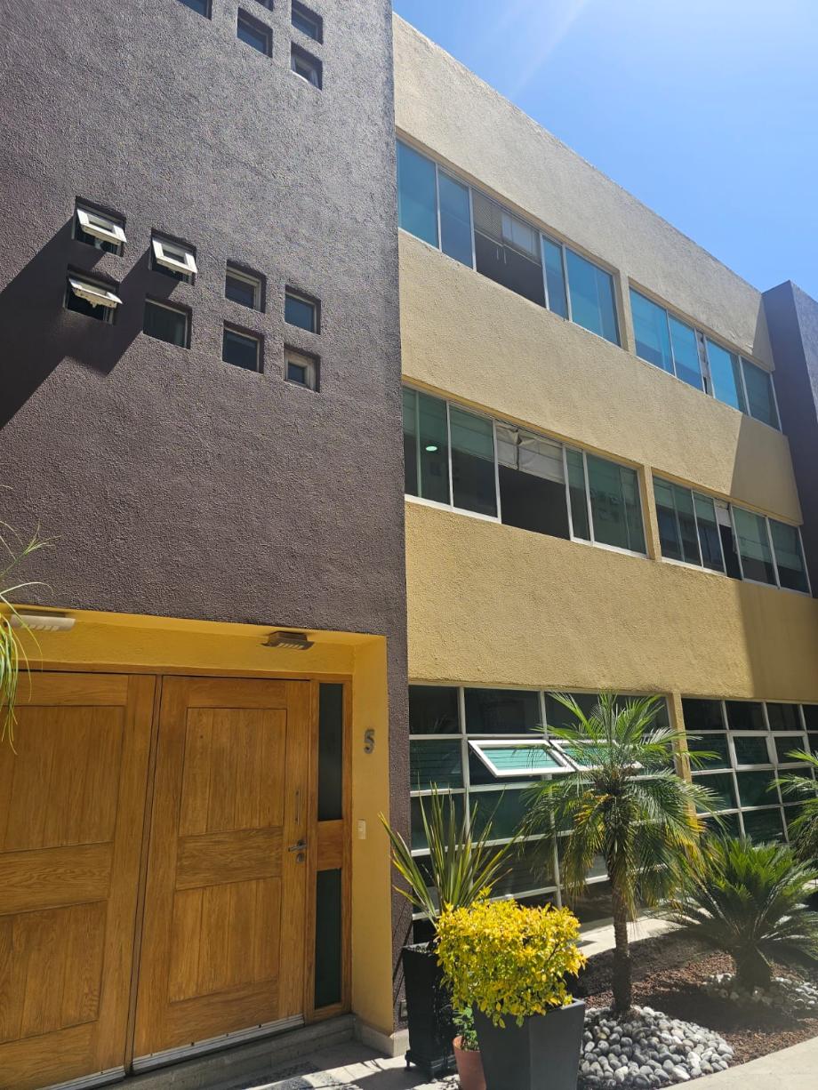 Rodrigo Cifuentes, Benito Juárez, Ciudad de México, 03900, Mexico, 3 Bedrooms Bedrooms, ,4 BathroomsBathrooms,Residential,For Sale,Rodrigo Cifuentes,1631179