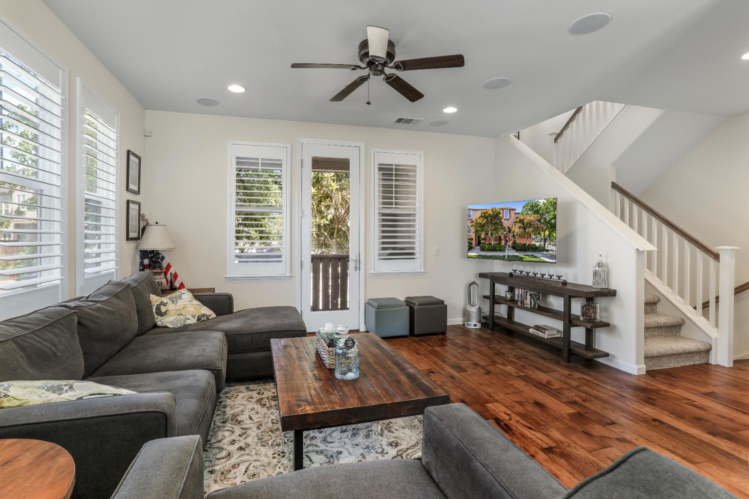 Dublin, California, 94568, United States, 2 Bedrooms Bedrooms, ,3 BathroomsBathrooms,Residential,For Sale,1879034