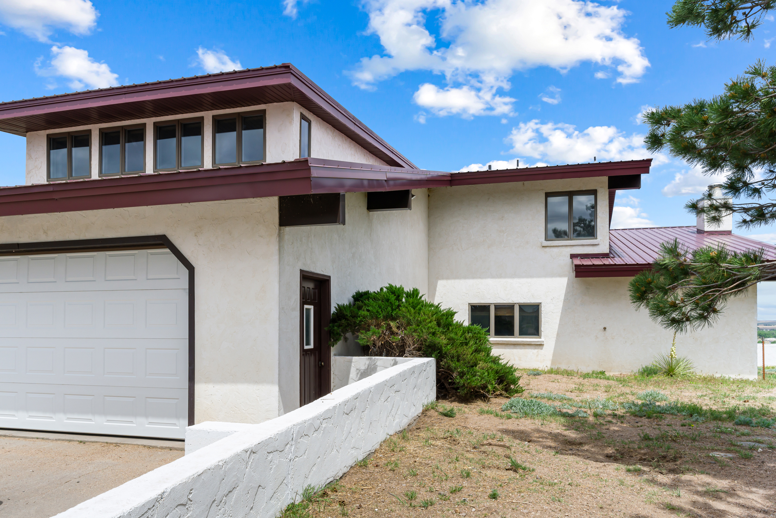 Julesburg, Colorado, 80737, United States, 3 Bedrooms Bedrooms, ,2 BathroomsBathrooms,Residential,For Sale,1937455