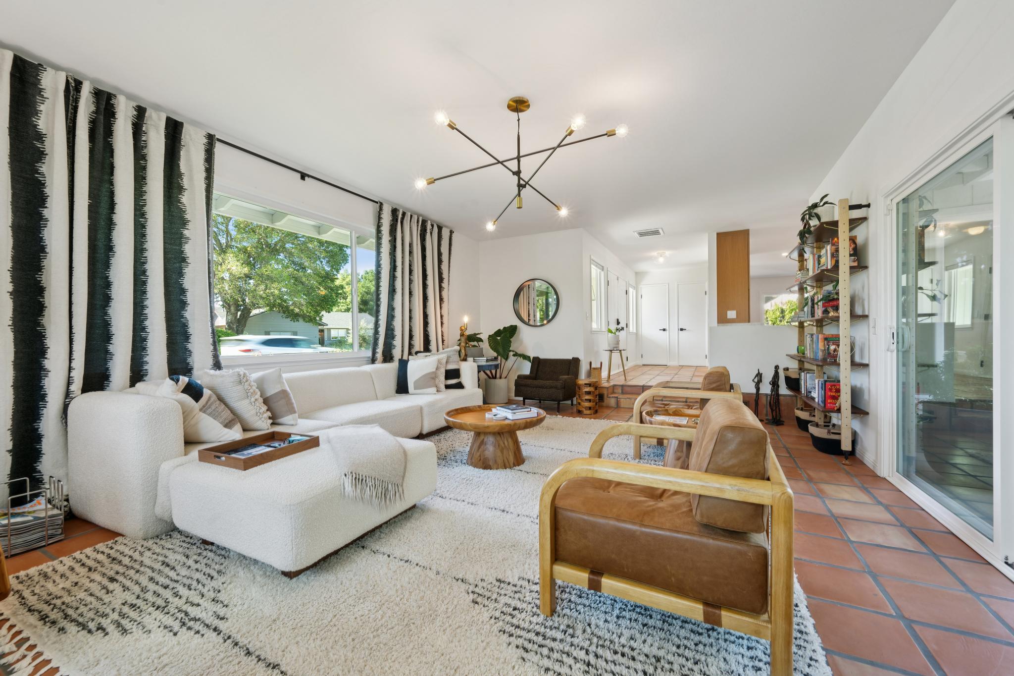  543 Avenue Del Oro - 物件實景