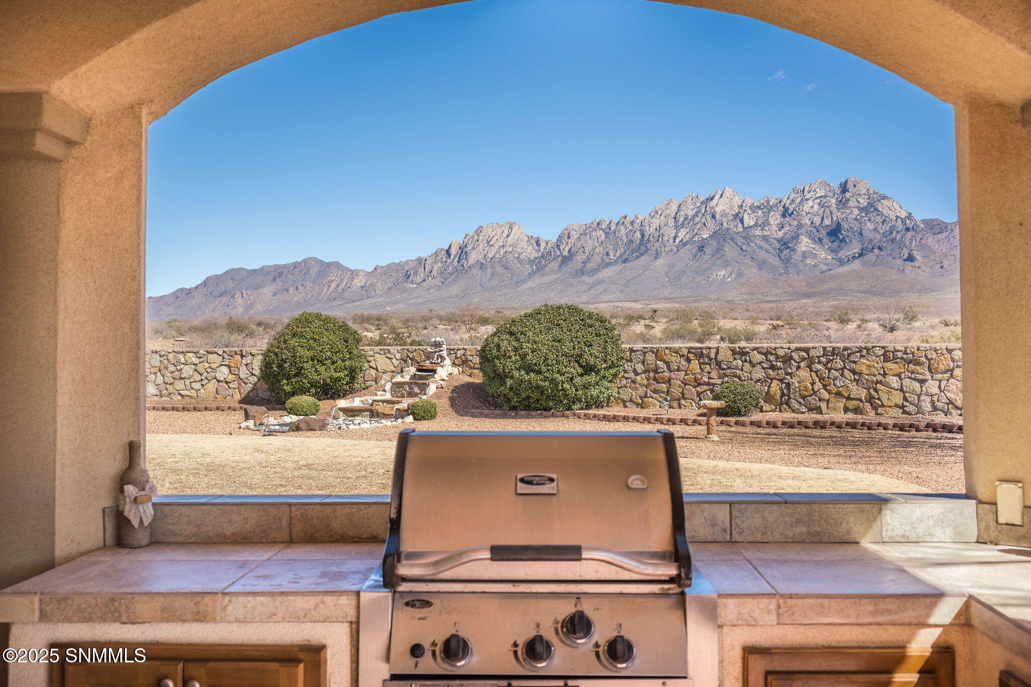 Las Cruces, New Mexico, 88011, United States, 4 Bedrooms Bedrooms, ,5 BathroomsBathrooms,Residential,For Sale,1709663