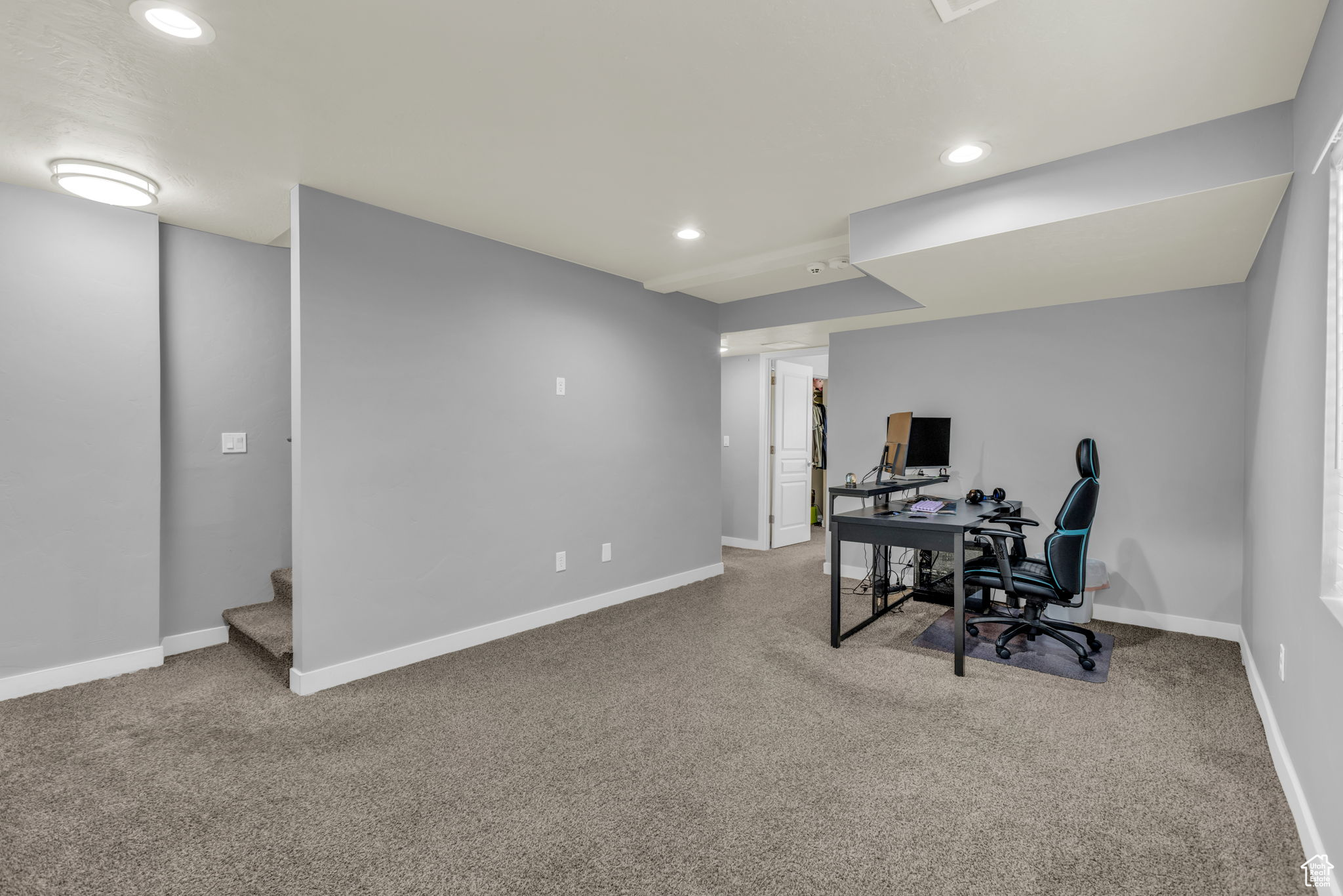 West Valley City, Utah, 84120, United States, 5 Bedrooms Bedrooms, ,4 BathroomsBathrooms,Residential,For Sale,1940375