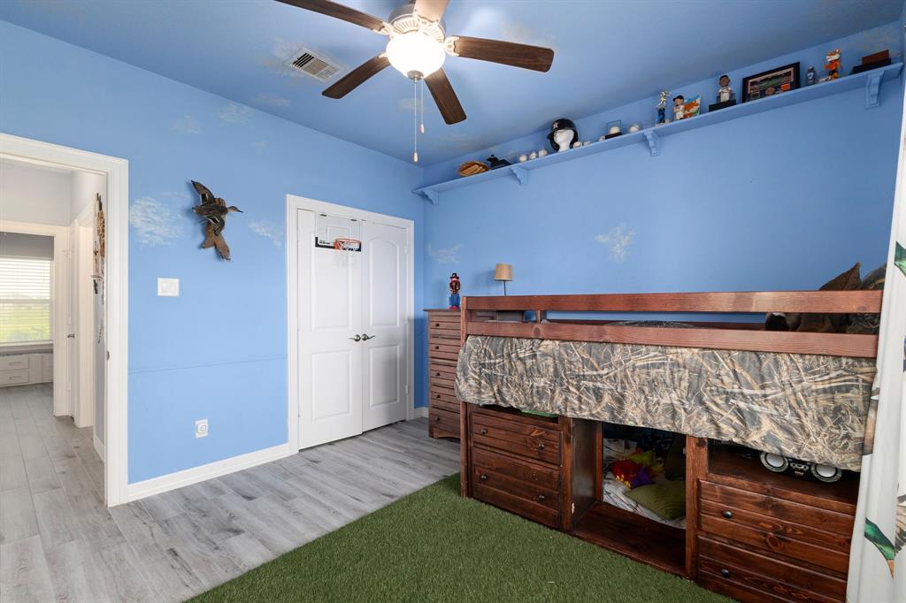 Sealy, Texas, 77474, United States, 3 Bedrooms Bedrooms, ,2 BathroomsBathrooms,Residential,For Sale,1846836