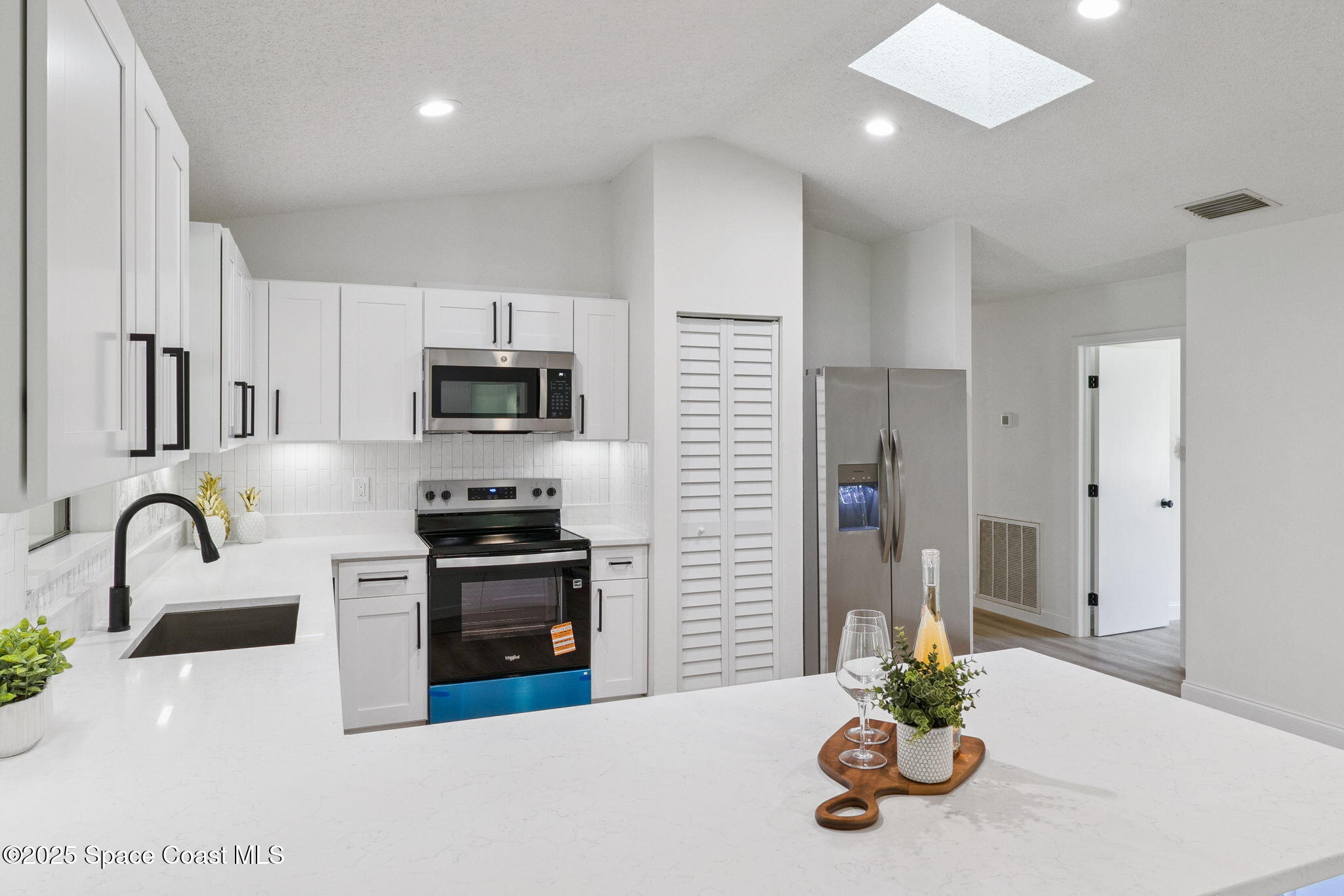 Malabar, Florida, 32950, United States, 4 Bedrooms Bedrooms, ,2 BathroomsBathrooms,Residential,For Sale,1985227