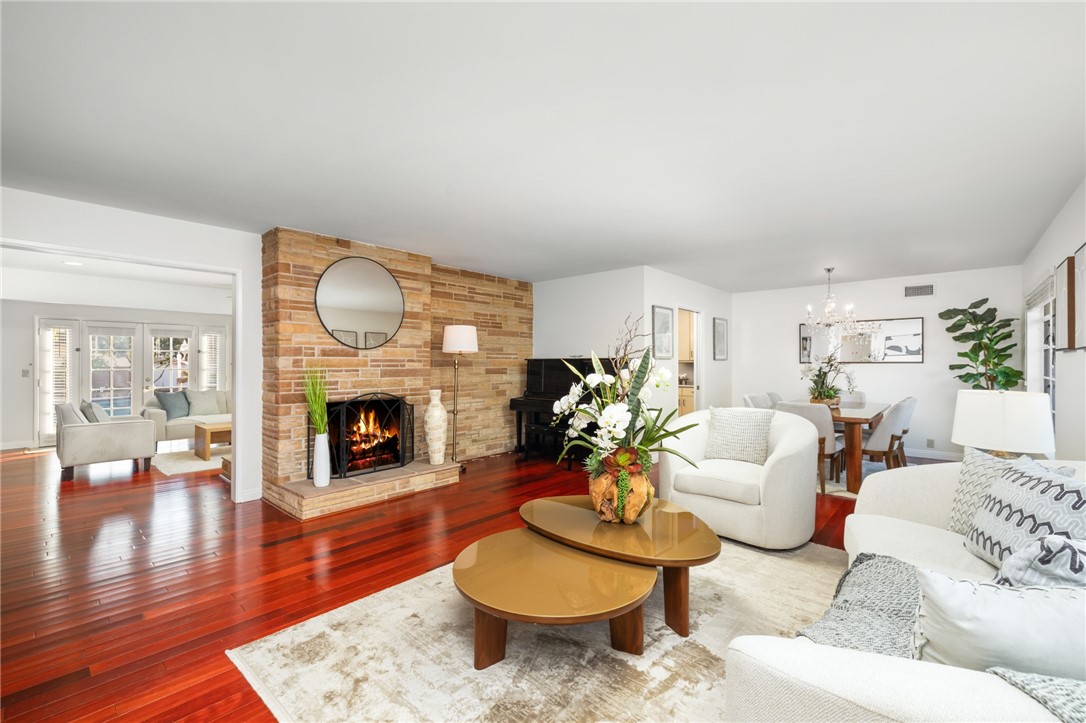 Arcadia, California, 91007, United States, 3 Bedrooms Bedrooms, ,2 BathroomsBathrooms,Residential,For Sale,1989649