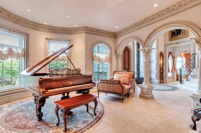 Salt Lake City, Utah, 84103, United States, 4 Bedrooms Bedrooms, ,6 BathroomsBathrooms,Residential,For Sale,2048432