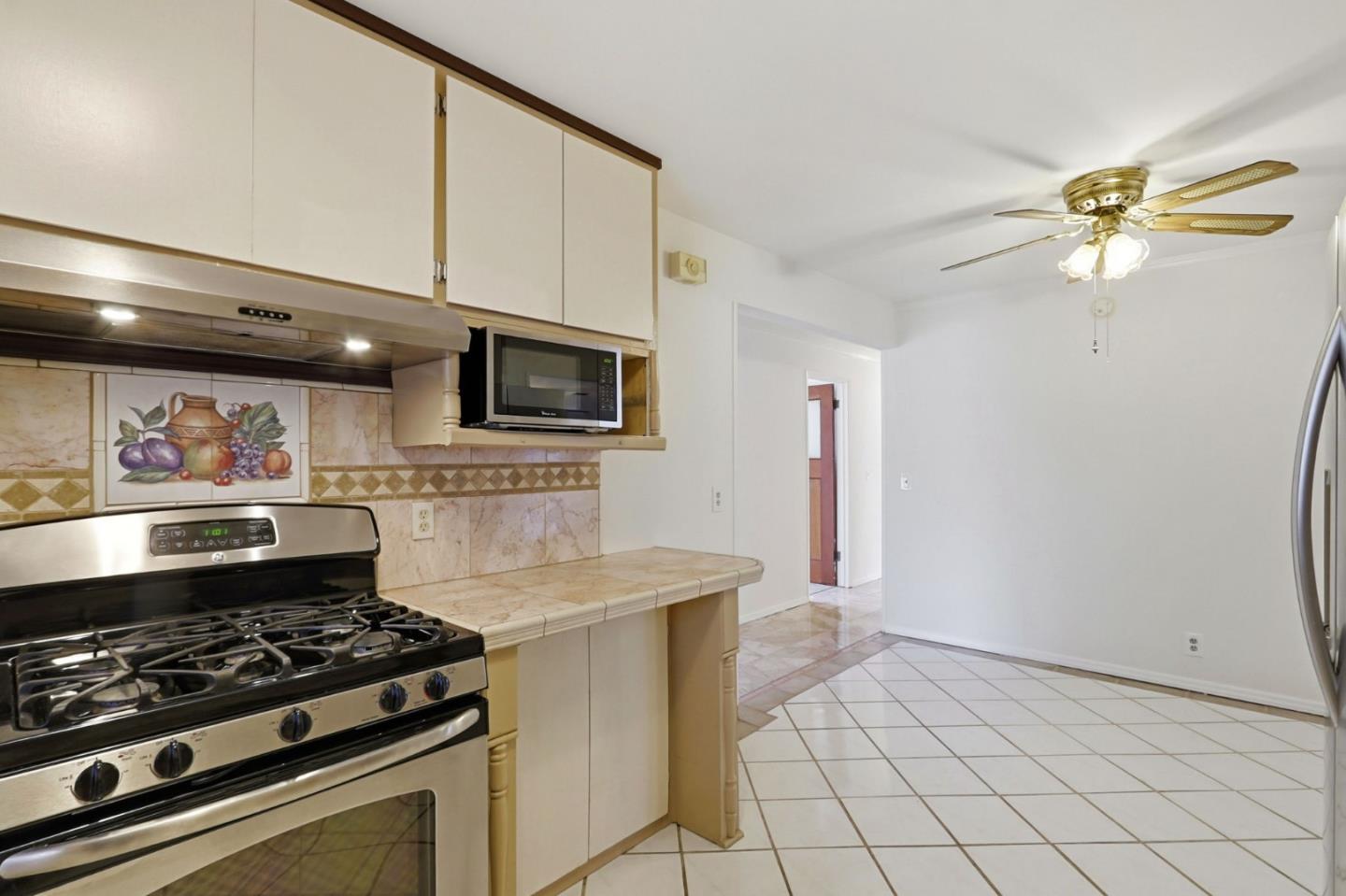 San Jose, California, 95122, United States, 4 Bedrooms Bedrooms, ,3 BathroomsBathrooms,Residential,For Sale,2002018