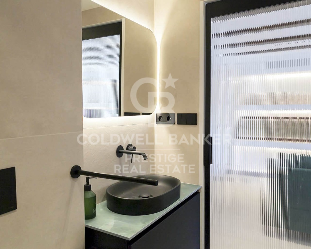 Barcelona, Catalonia, ES, 2 Bedrooms Bedrooms, ,2 BathroomsBathrooms,Residential,For Sale,1876387
