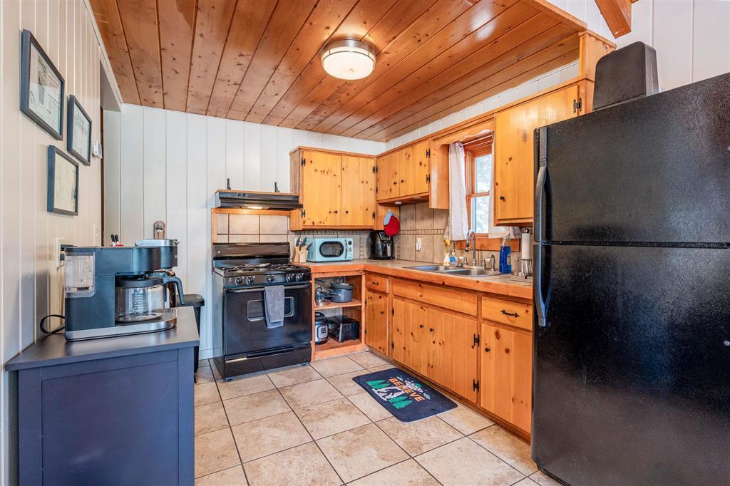 Bayfield, Colorado, 81122, United States, 2 Bedrooms Bedrooms, ,3 BathroomsBathrooms,Residential,For Sale,1883460