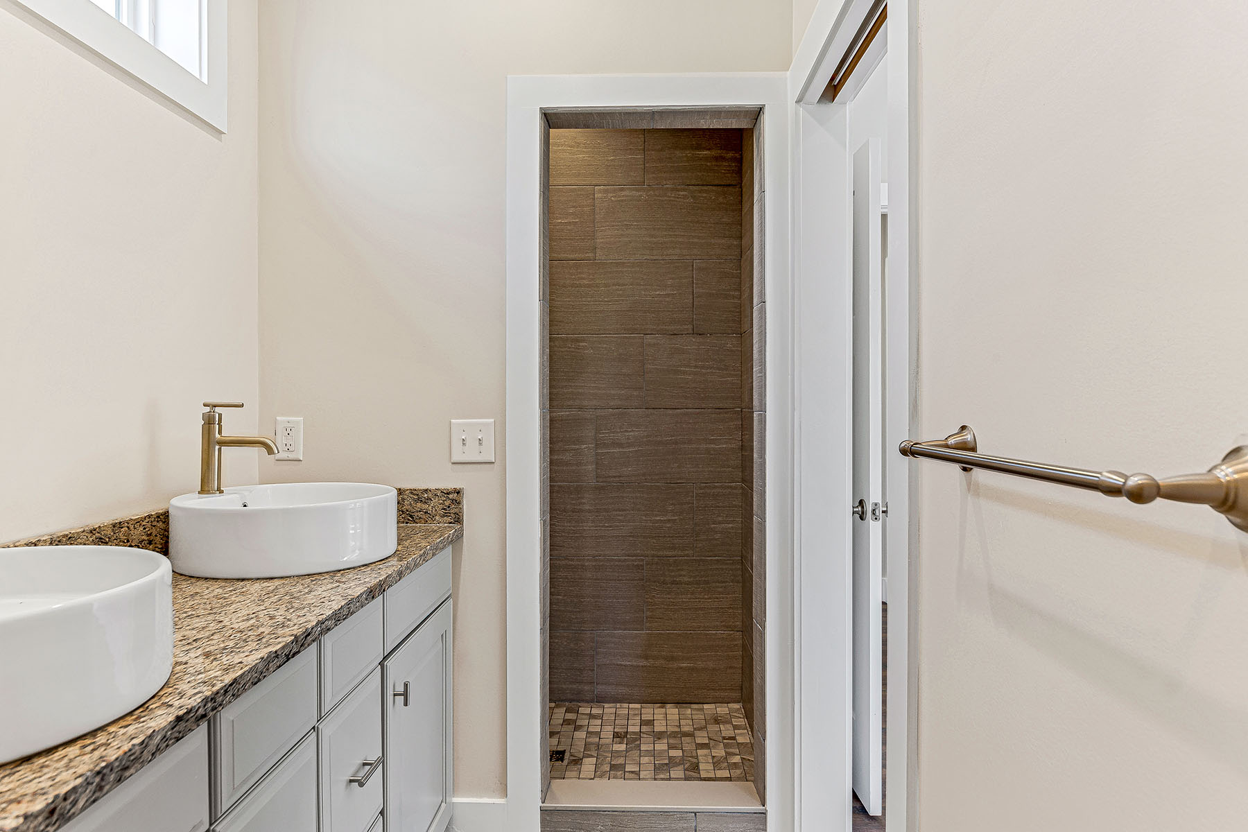  ASHEVILLE - 物件實景