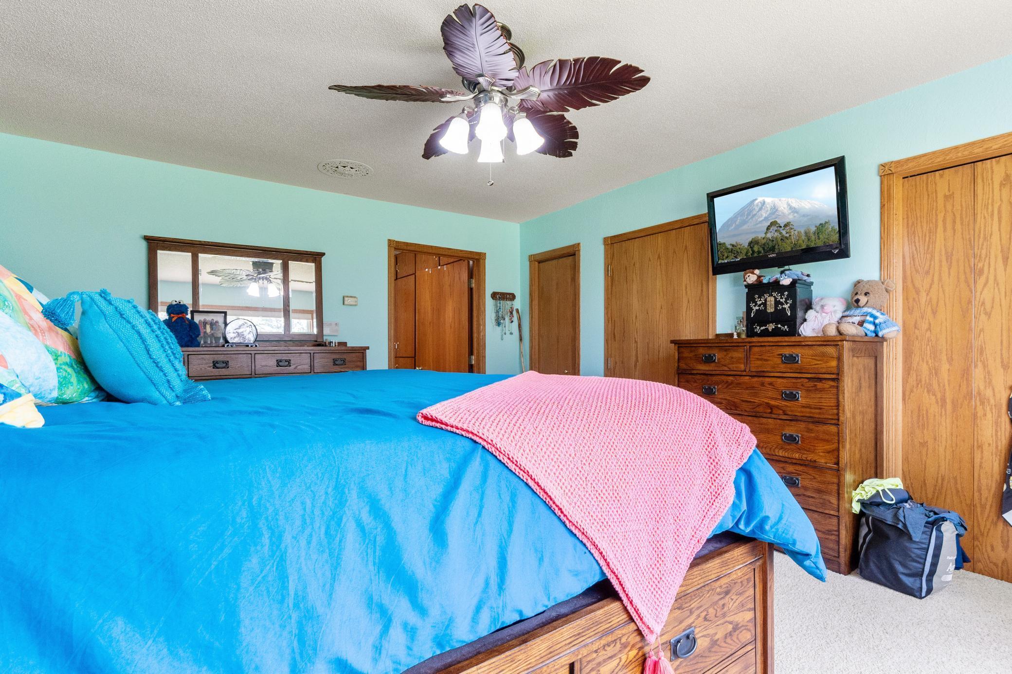 Elbow Lake, Minnesota, 56531, United States, 3 Bedrooms Bedrooms, ,2 BathroomsBathrooms,Residential,For Sale,1897699