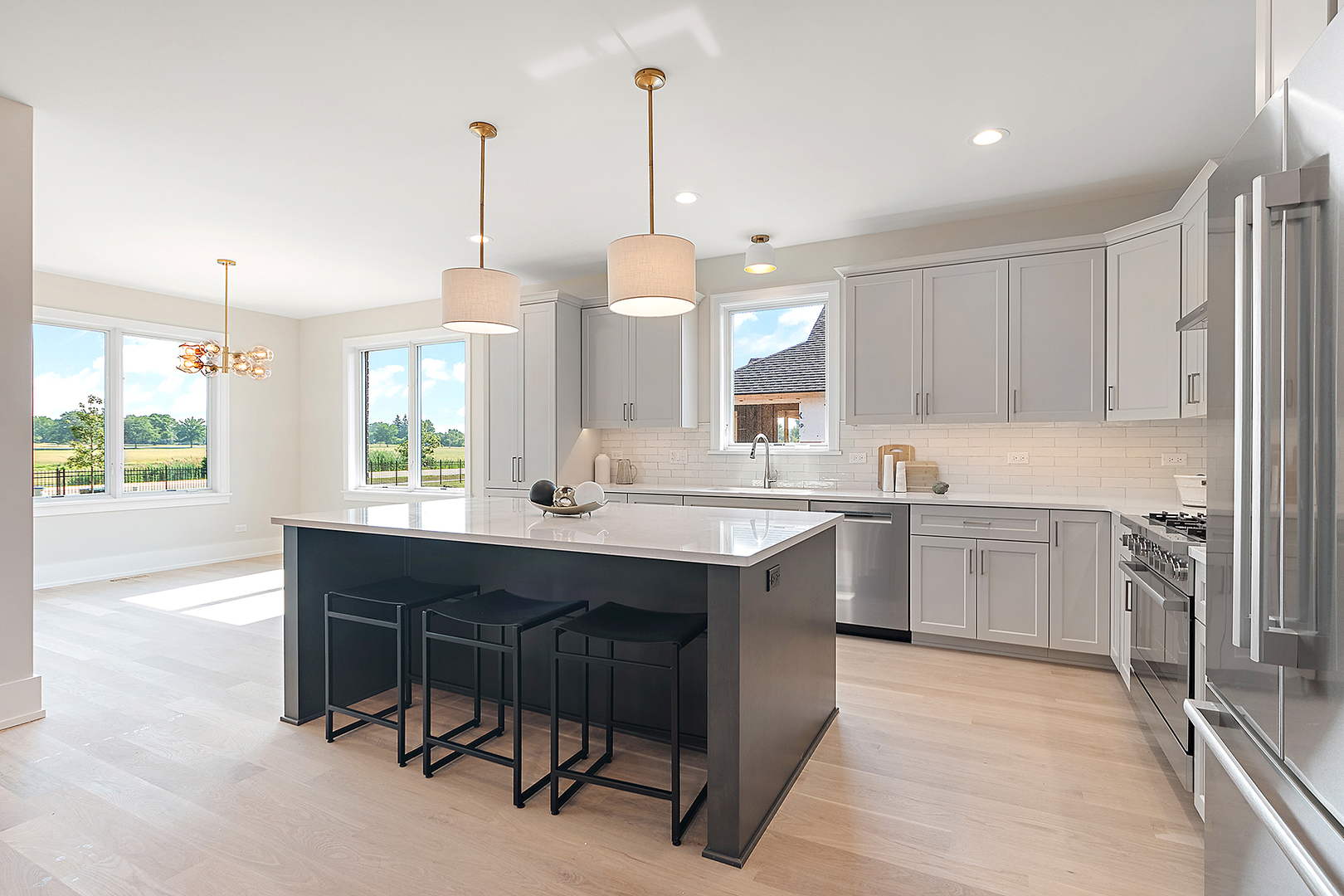 Orland Park, Illinois, 60467, United States, 2 Bedrooms Bedrooms, ,2 BathroomsBathrooms,Residential,For Sale,1921917