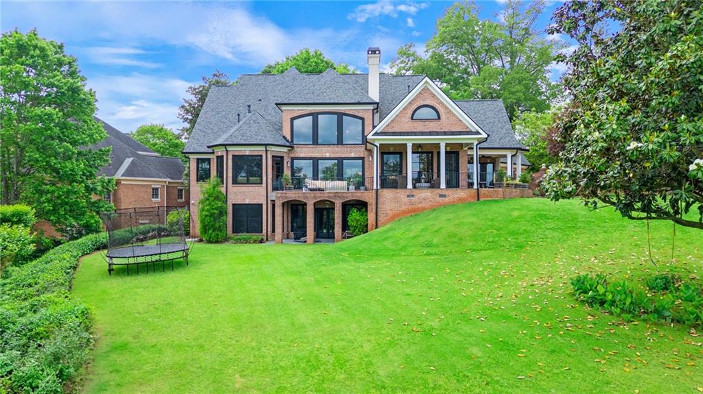 Suwanee, Georgia, 30024, United States, 5 Bedrooms Bedrooms, ,6 BathroomsBathrooms,Residential,For Sale,1822969