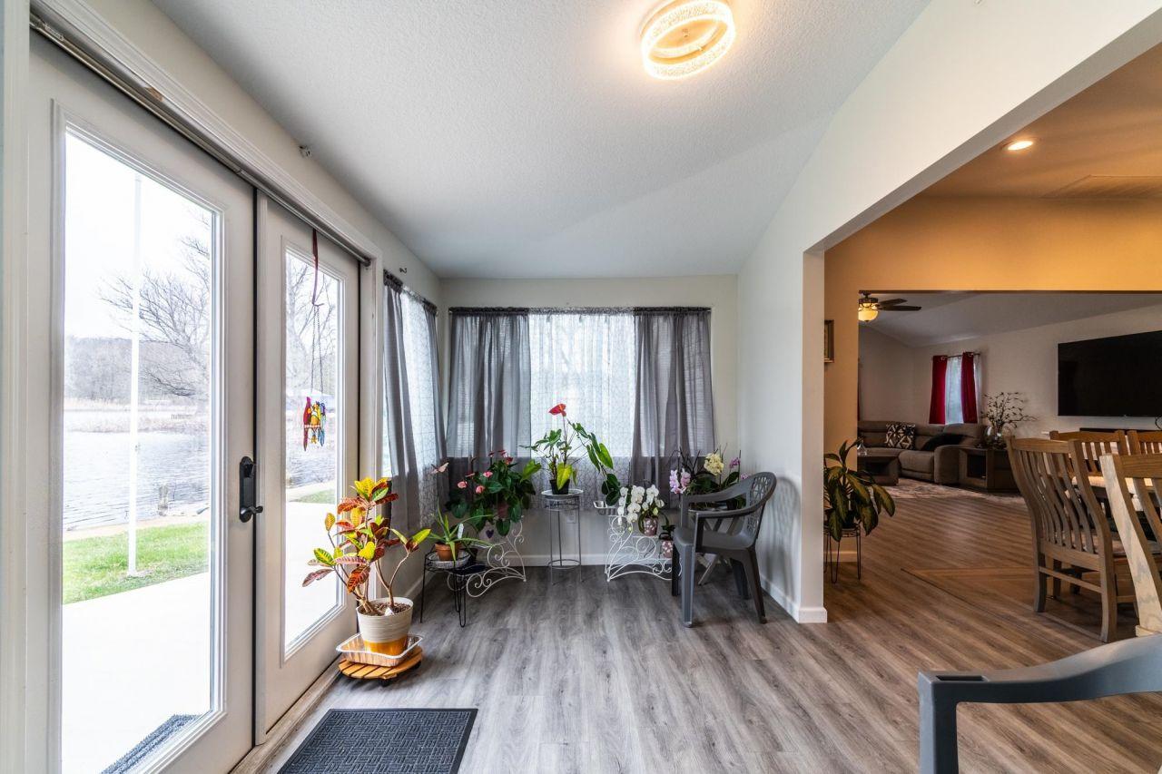 Angola, Indiana, 46703, United States, 2 Bedrooms Bedrooms, ,2 BathroomsBathrooms,Residential,For Sale,1768550