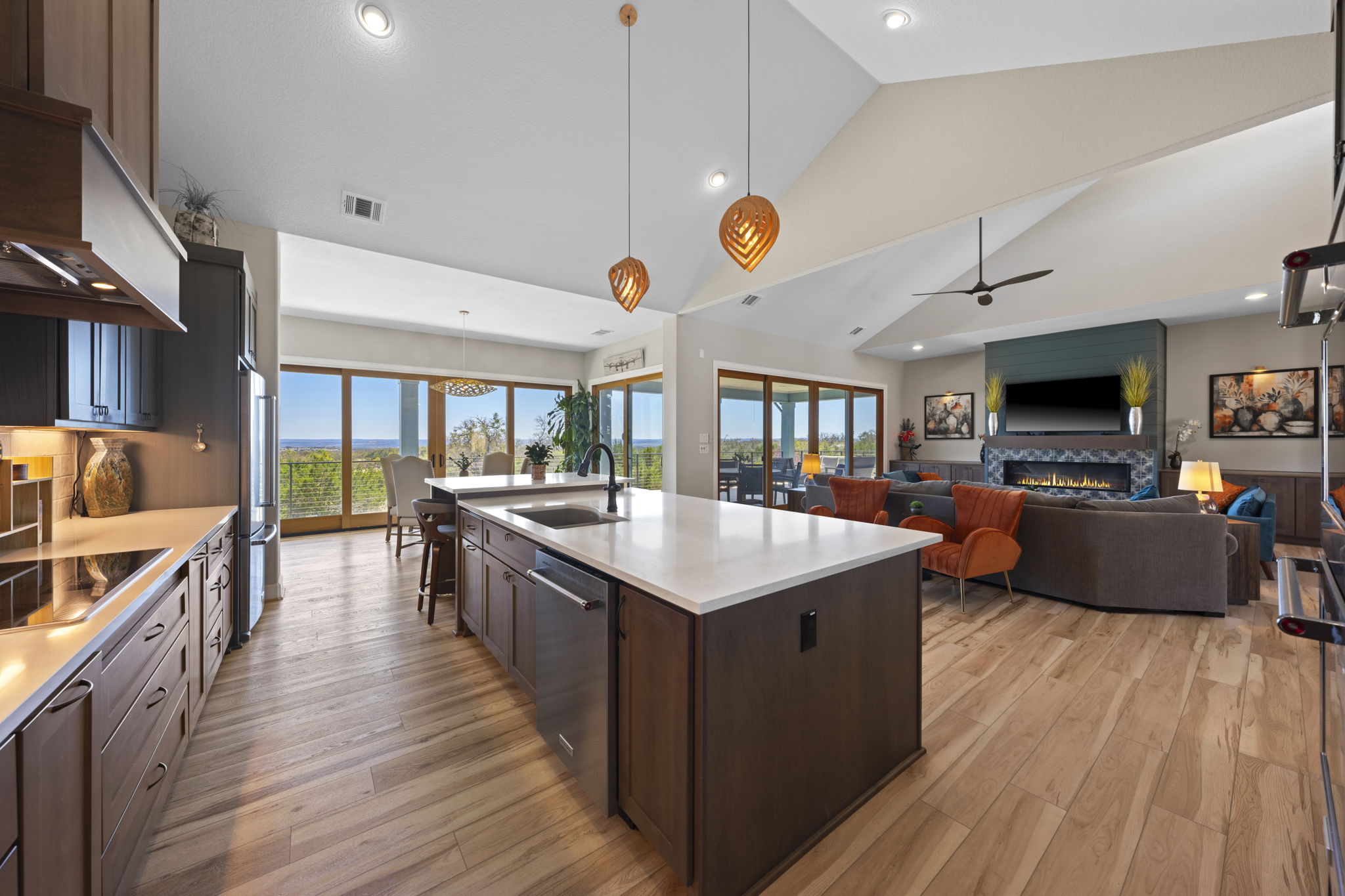  Limitless in Prime Hill County Location - 物件實景