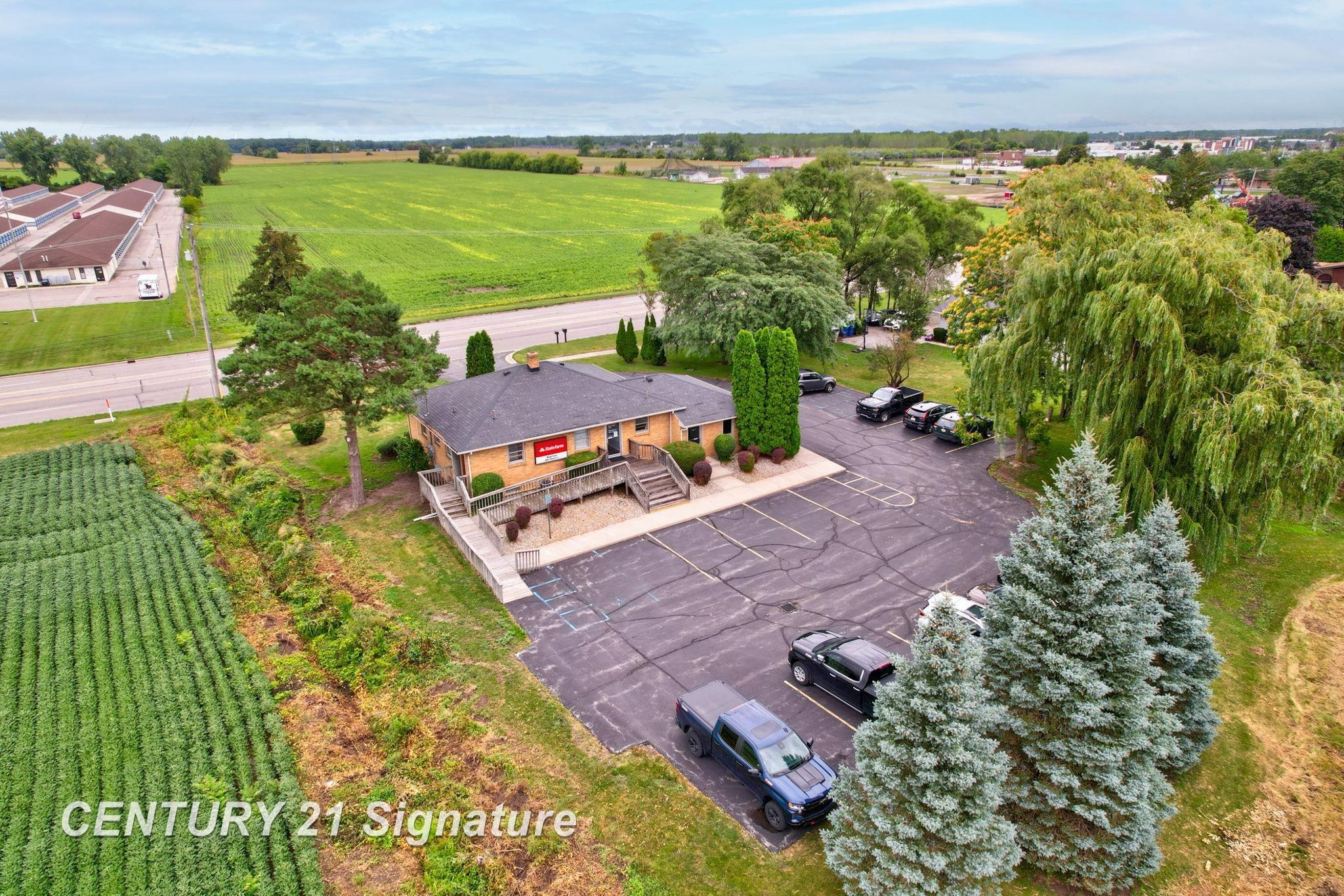 Saginaw, Michigan, 48604, United States, 4 Bedrooms Bedrooms, ,3 BathroomsBathrooms,Residential,For Sale,1980759