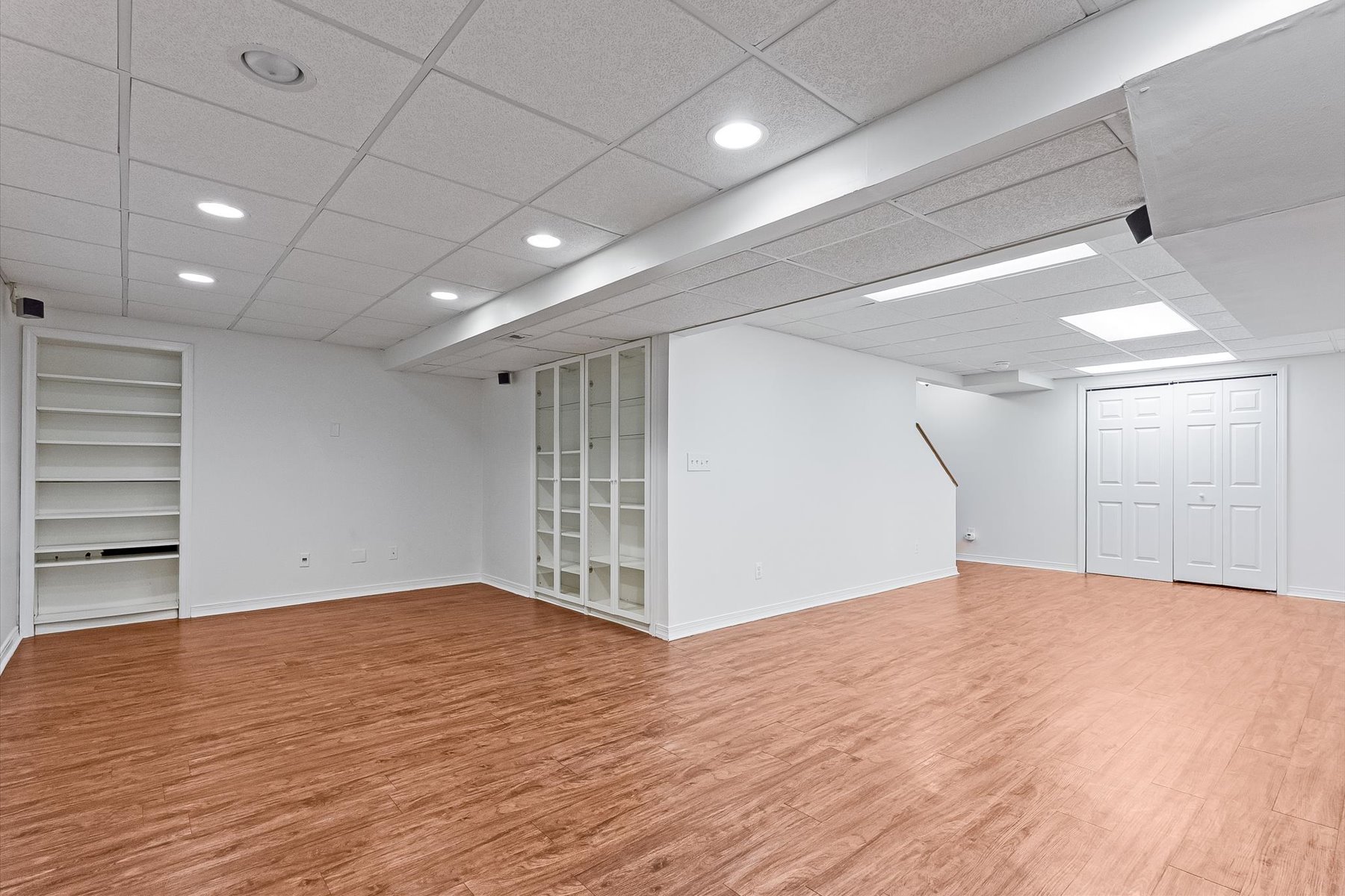  ?Country Oaks? Colonial Home Provides Comfort and Space in a Great Location - 物件實景