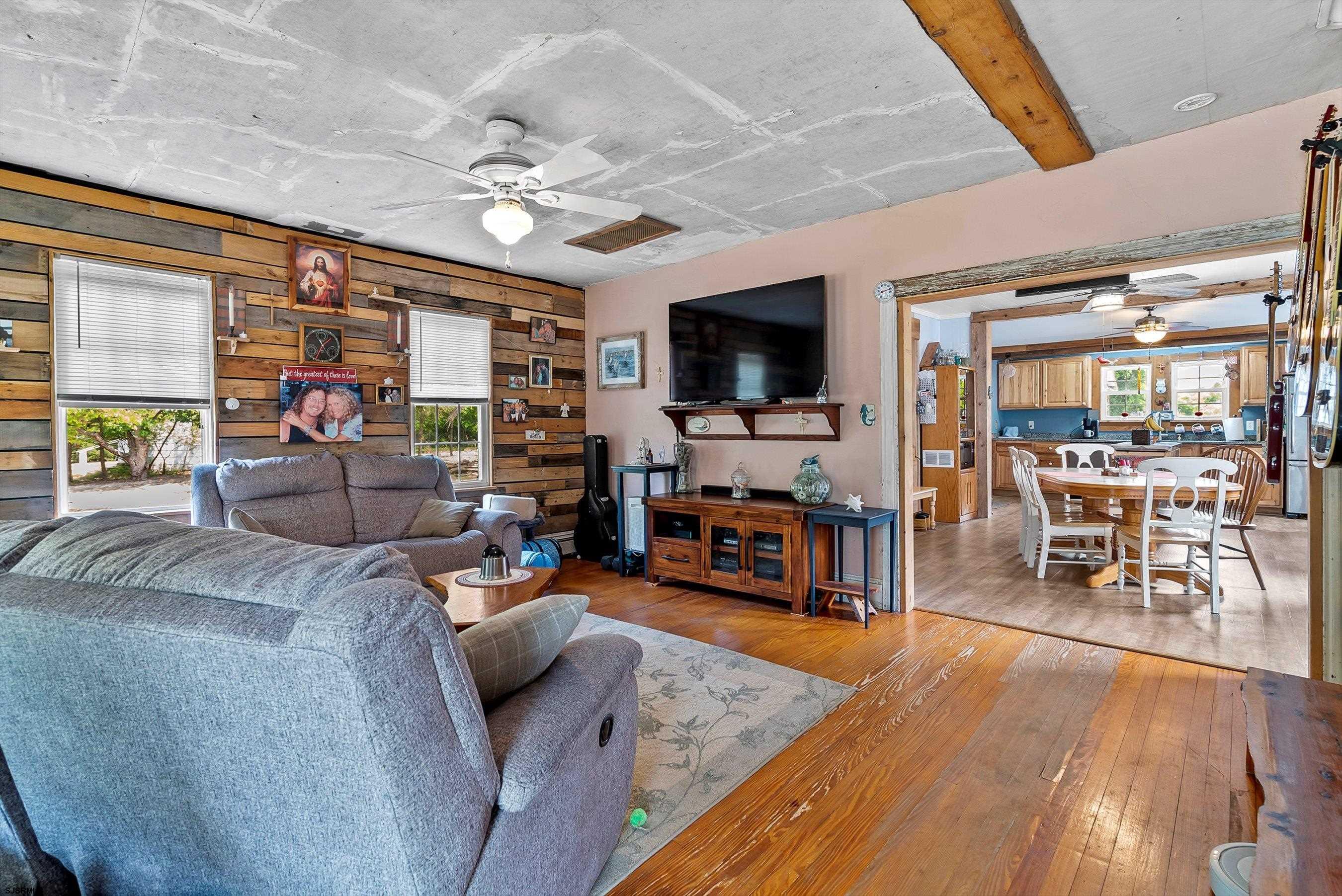 Port Republic, New Jersey, 08241, United States, 5 Bedrooms Bedrooms, ,3 BathroomsBathrooms,Residential,For Sale,1923238