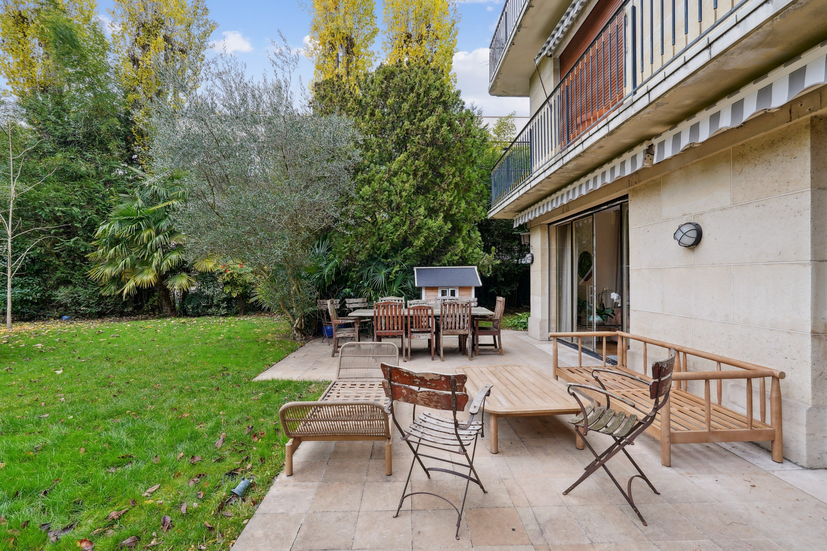  Exceptional Garden-Level Apartment – 194 sq.m with a 752 sq.m South-Facing Priv… - 物件實景