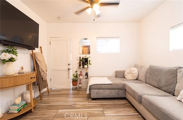 Los Angeles, California, 90001, United States, ,Residential,For Sale,2010027