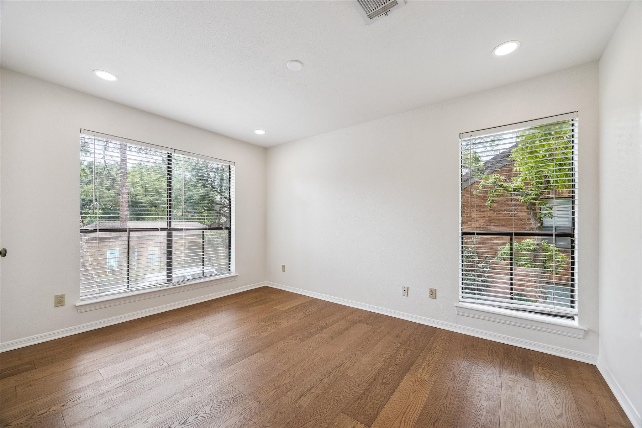  701 Bering Drive #1201 - 物件實景