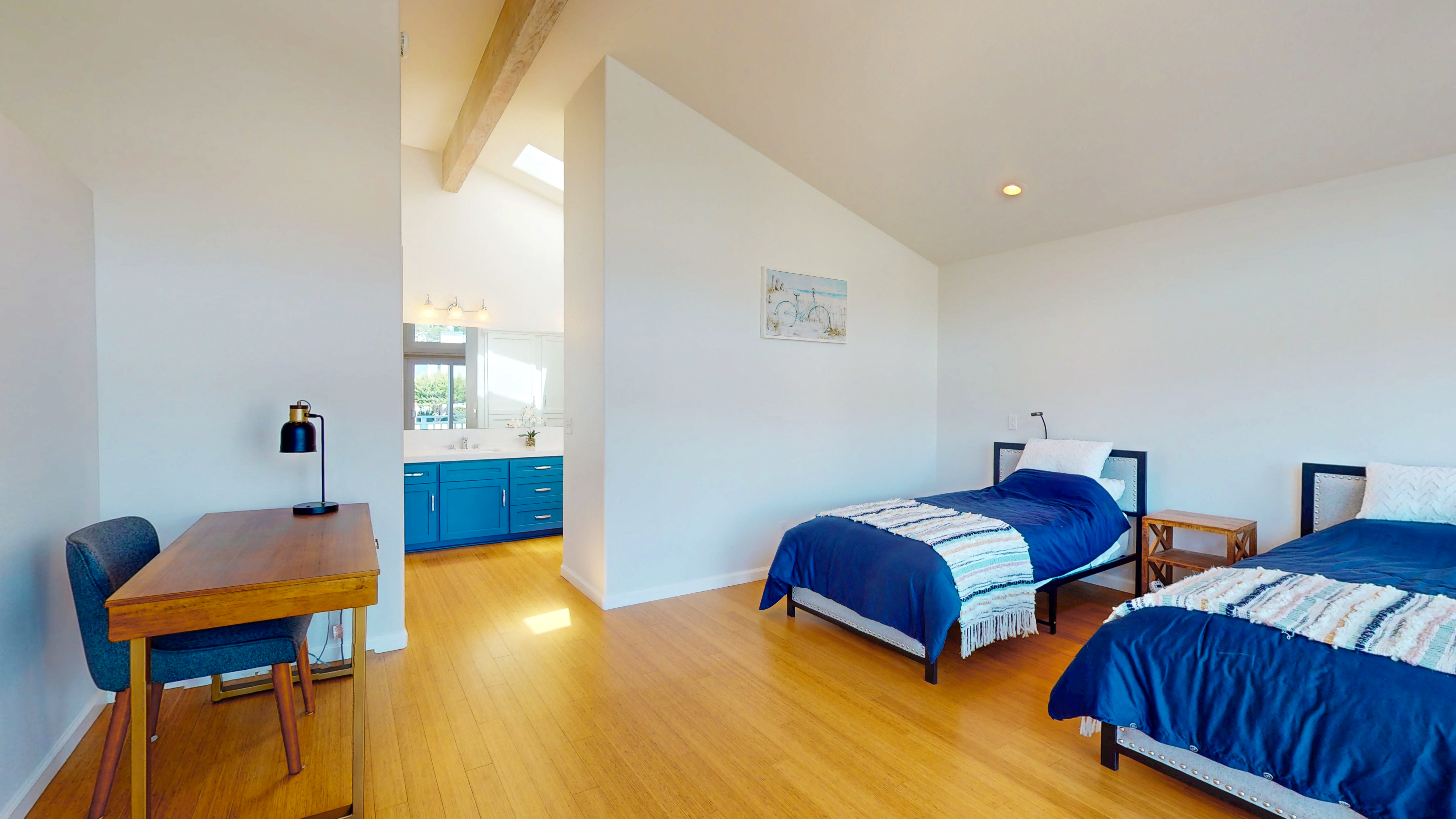  Ocean Views & Coastal Living in Coveted Marine Terrace - 物件實景