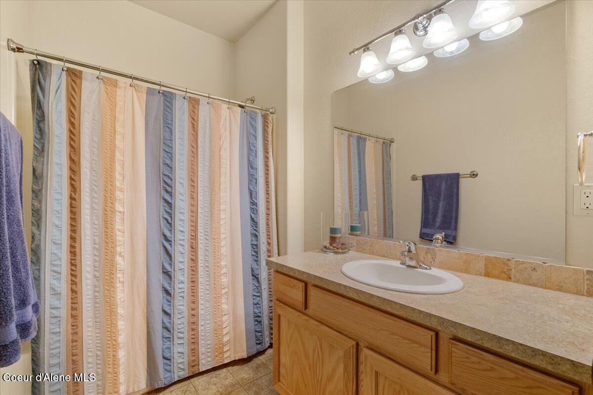 Spirit Lake, Idaho, 83869, United States, 3 Bedrooms Bedrooms, ,2 BathroomsBathrooms,Residential,For Sale,1872232
