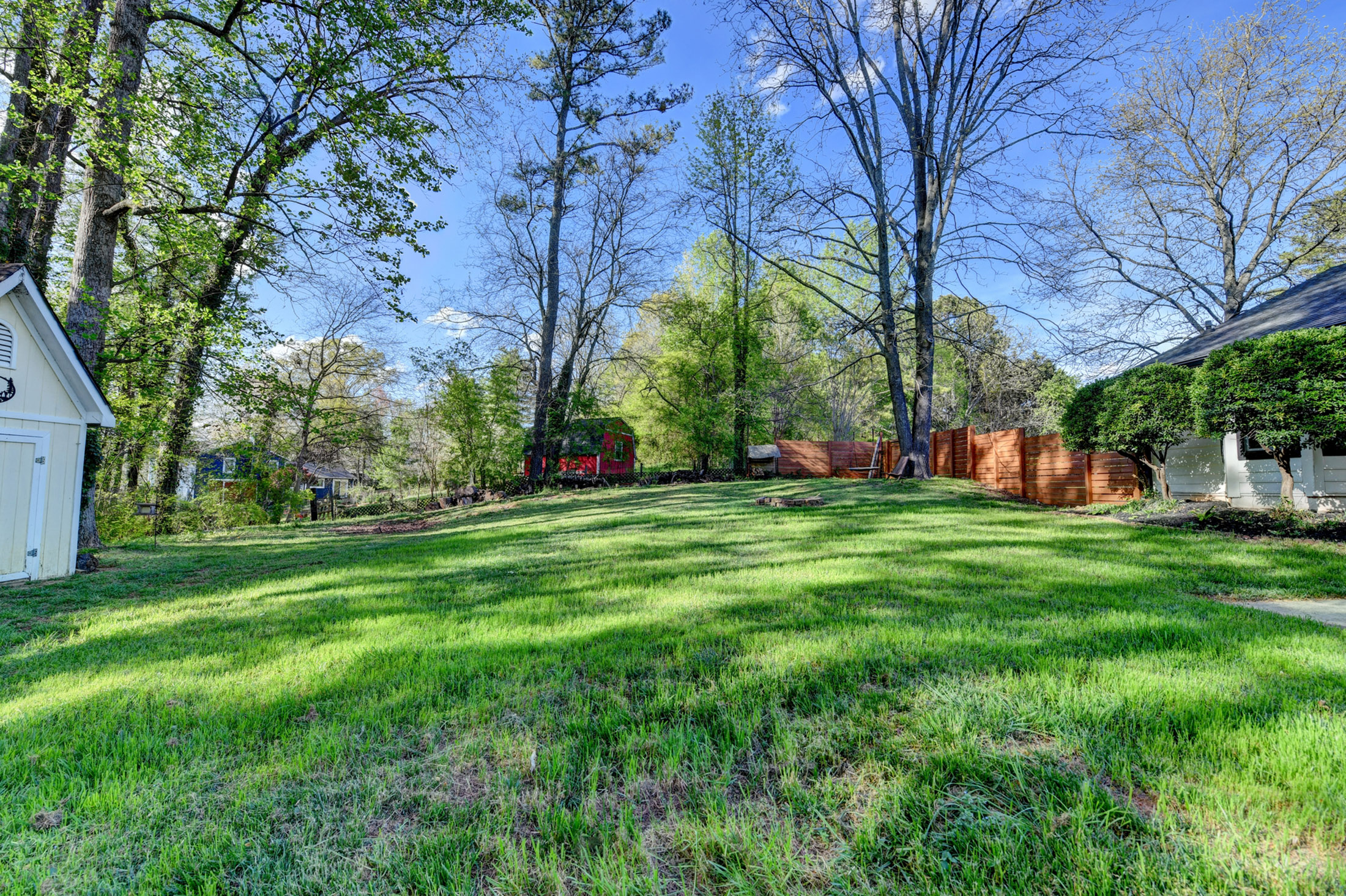  Welcome to this Renovated Home in Keheley Bend - 物件實景