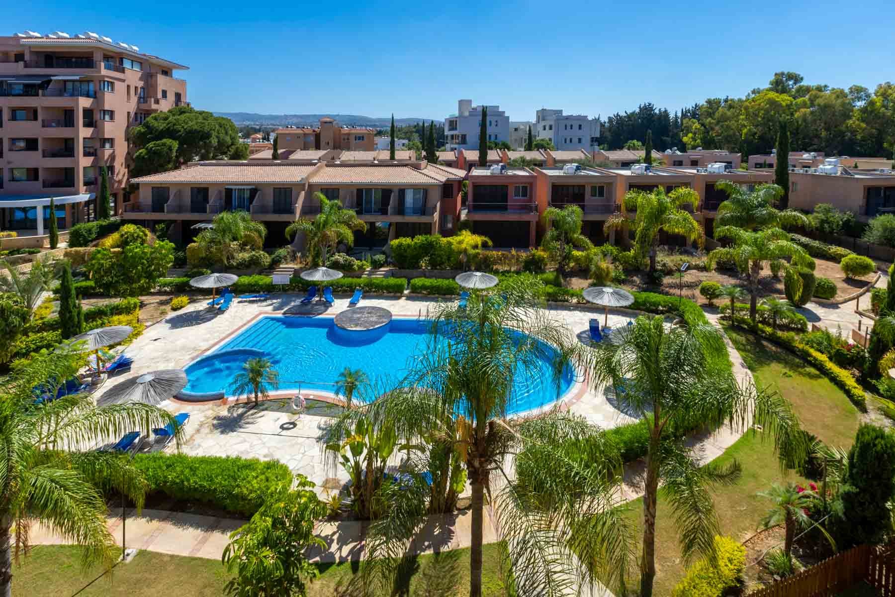  Move-In-Ready Two Bedroom Apartment in a Gated Complex, Universal, Pafos - 物件實景