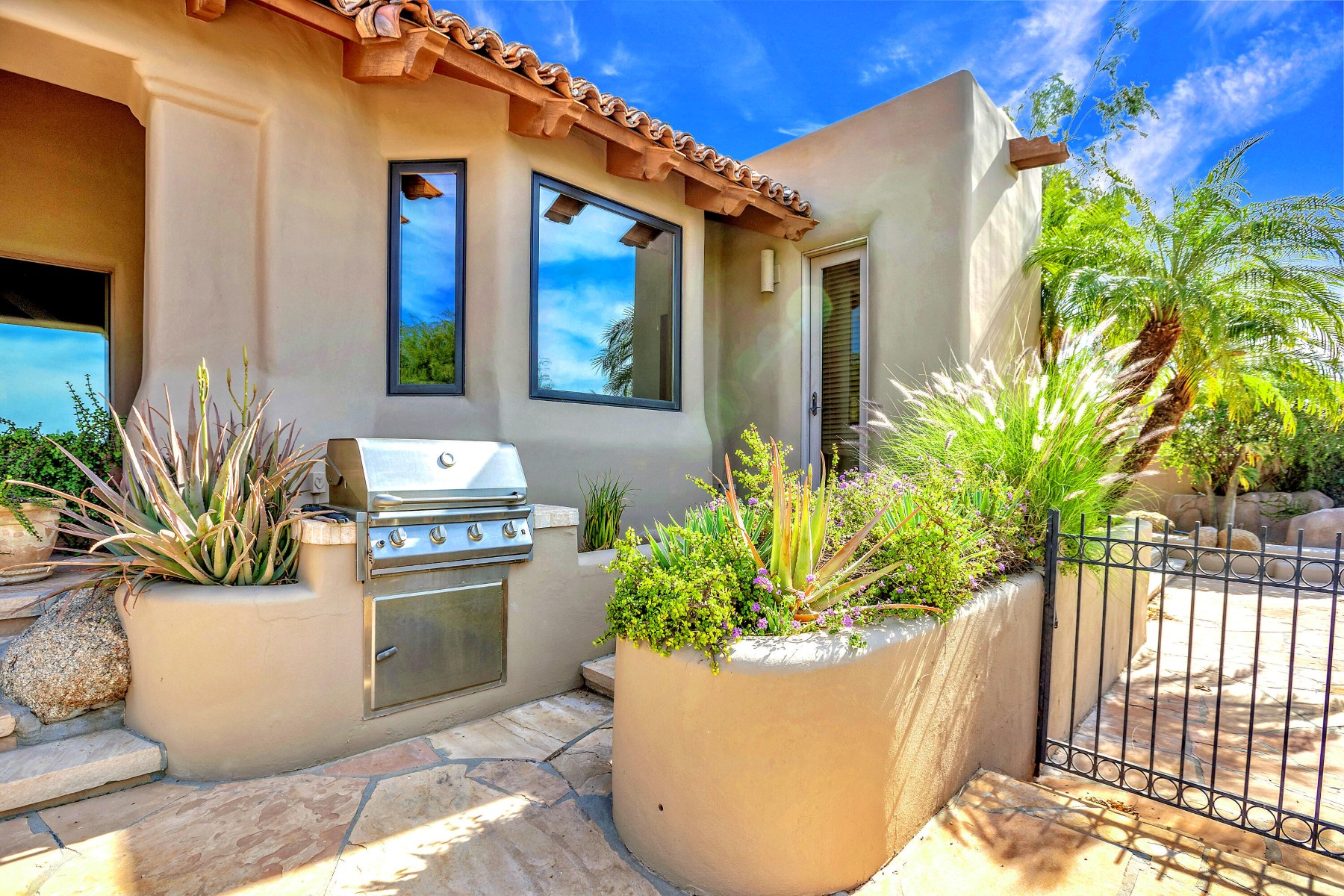  10040 E Happy Valley Road  Scottsdale, AZ - 物件實景
