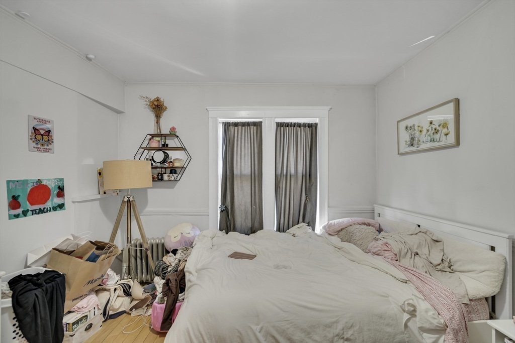 Boston, Massachusetts, 02135, United States, 12 Bedrooms Bedrooms, ,3 BathroomsBathrooms,Residential,For Sale,1907828