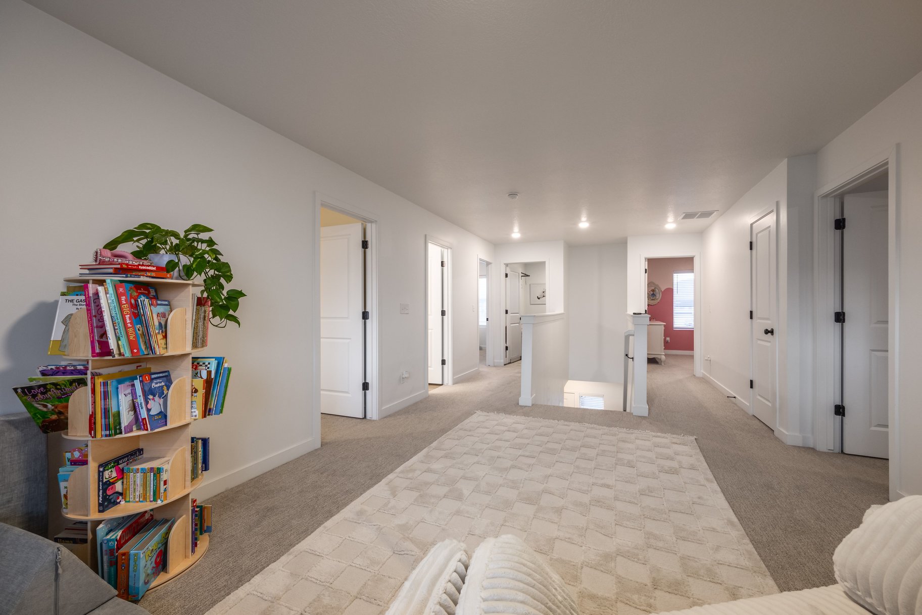  Better Than New Construction in Eagle Mountain, 2-Story with Finished Basement - 物件實景